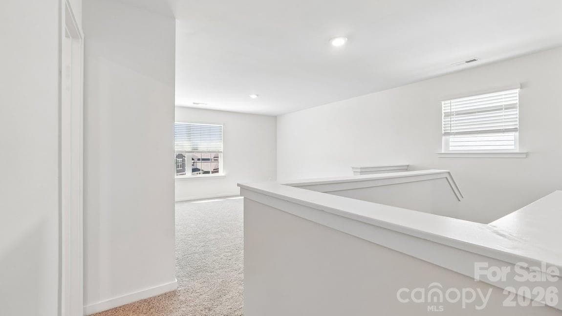 Single Family Residence at 552 Dazzle Loop, Newton, photo 42 of 64