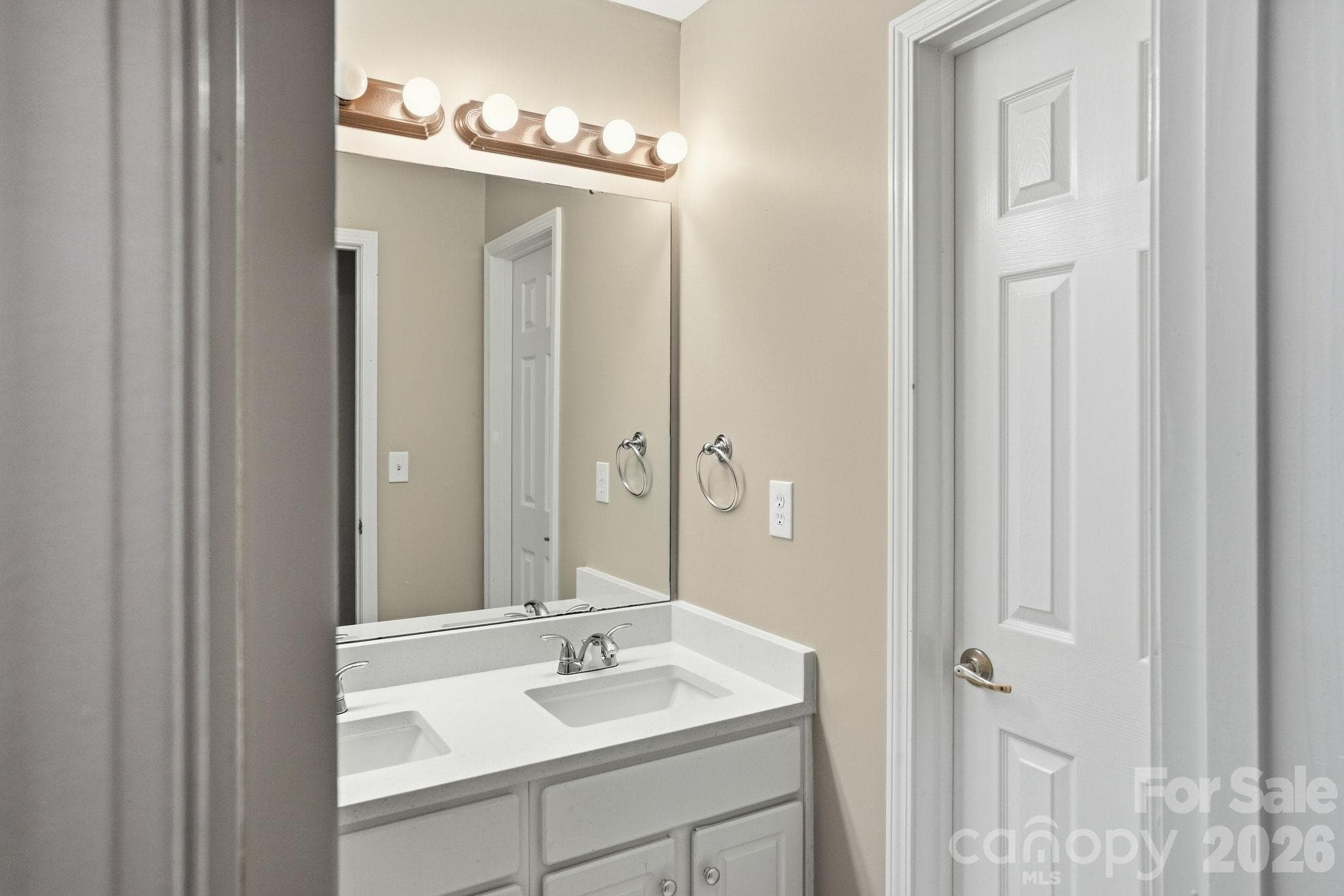 Single Family Residence at 166 Castles Gate Drive, Mooresville, photo 39 of 47