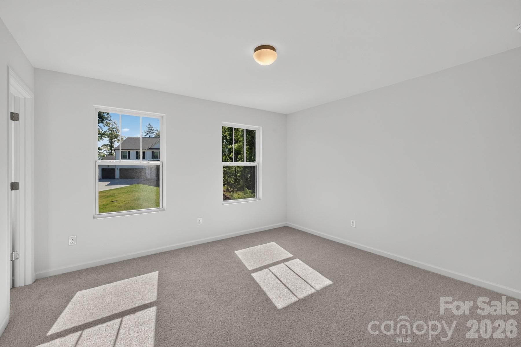 Single Family Residence at 124 W Springhouse Court, Statesville, photo 18 of 33