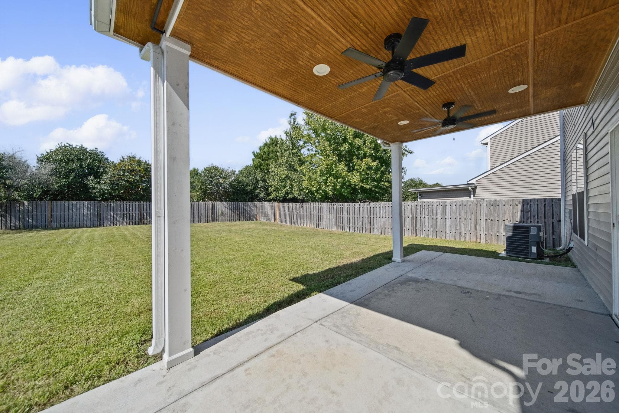Single Family Residence at 13913 Sugar Oats Lane, Charlotte, photo 33 of 40
