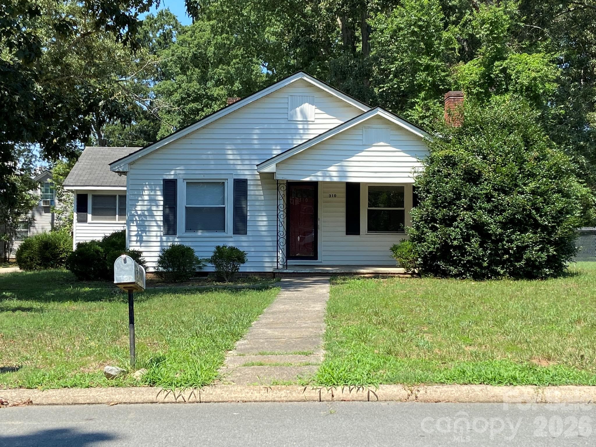 310 Coggins Avenue
