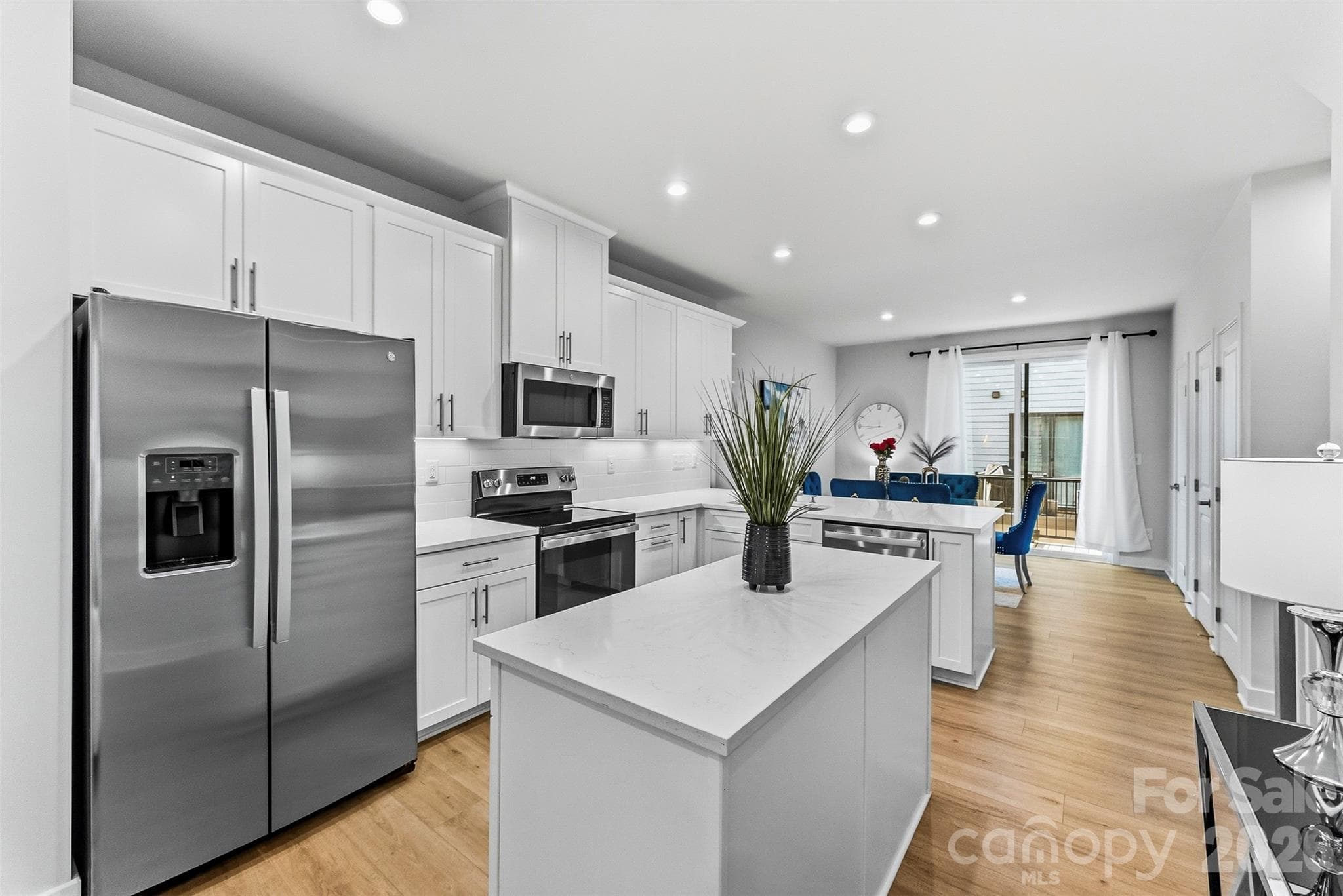 Townhouse at 3028 Terroir Lane, Charlotte, photo 2 of 34