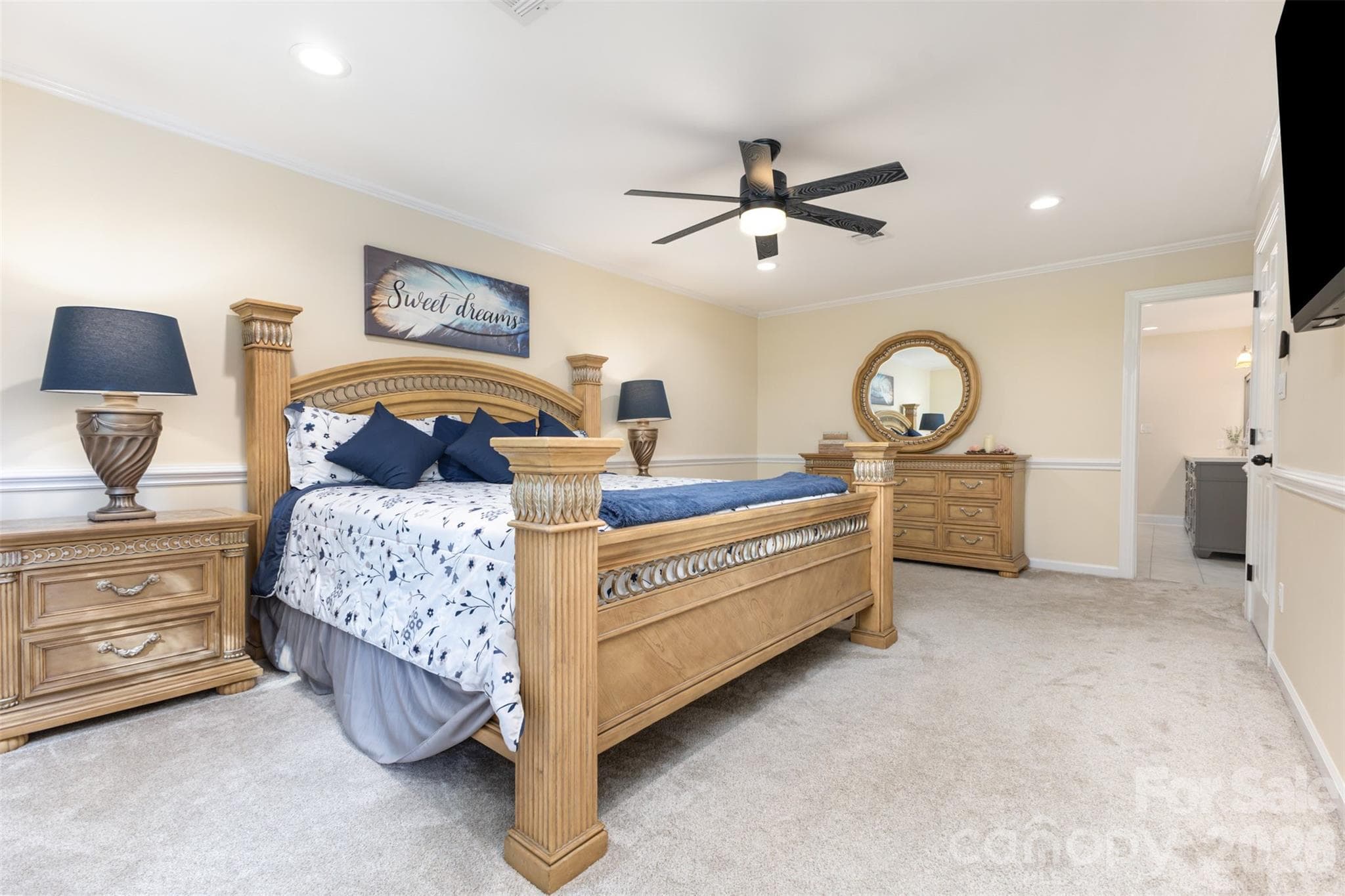 Upper Level Primary Suite - 15655 Highway 601 Highway, Midland