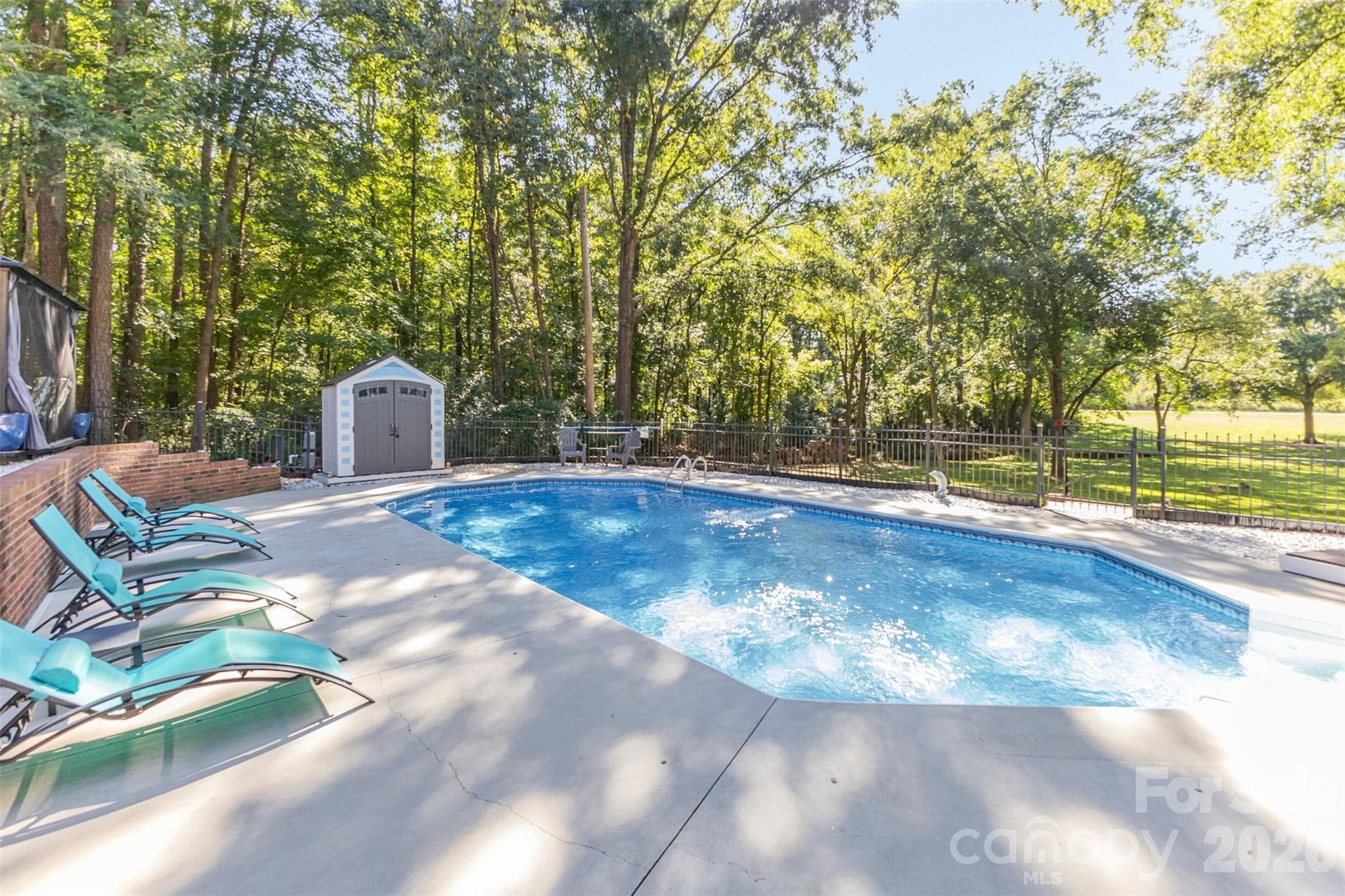 Pool - 15655 Highway 601 Highway, Midland