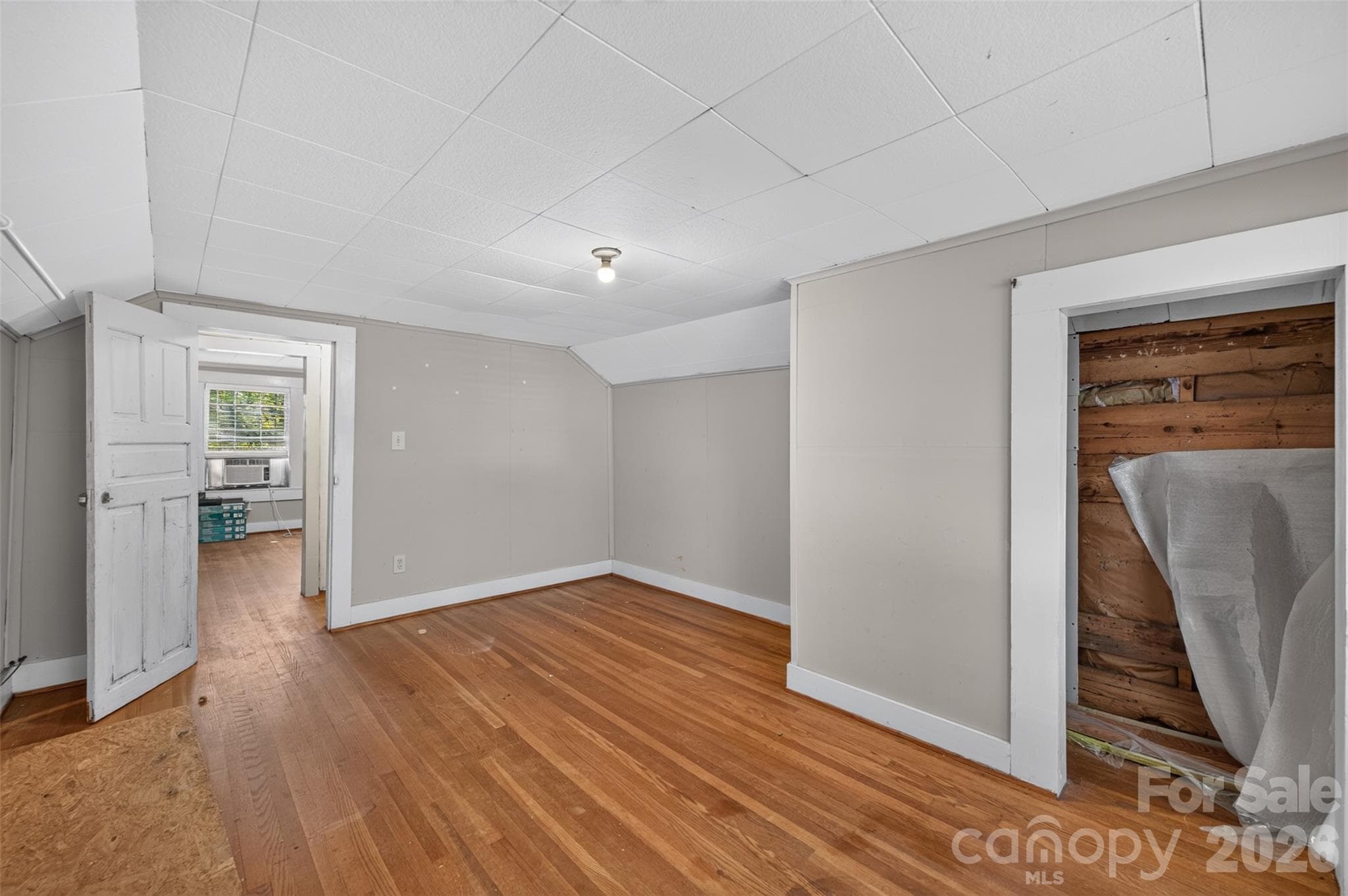 Single Family Residence at 1829 3rd Street NE, Hickory, photo 38 of 48
