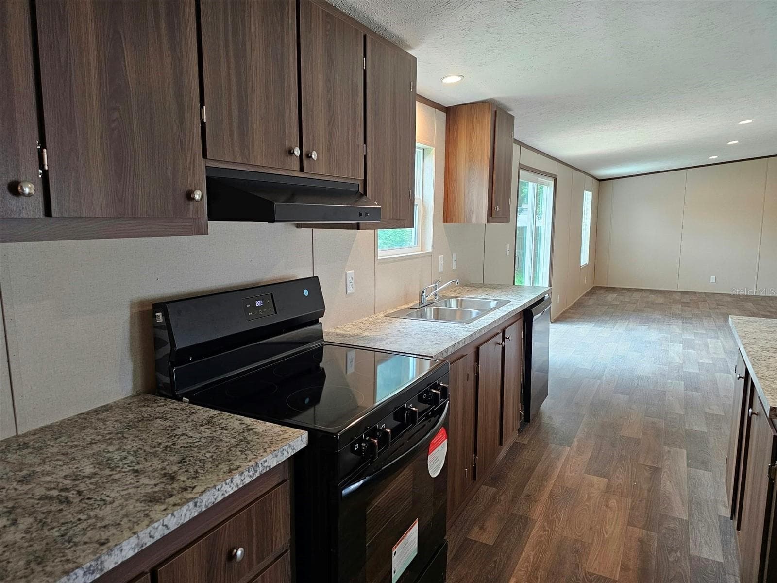 Manufactured Home at 6931 CASTILLO CT, ORLANDO, photo 10 of 29