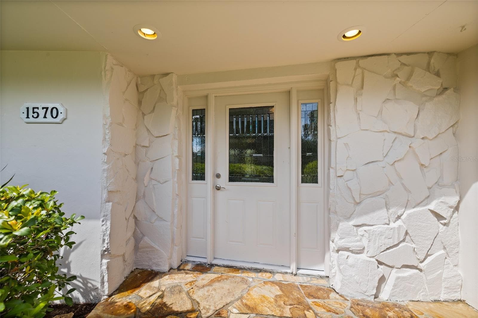 Single Family Residence at 1570 HIGH BLUFF DR, LARGO, photo 10 of 78