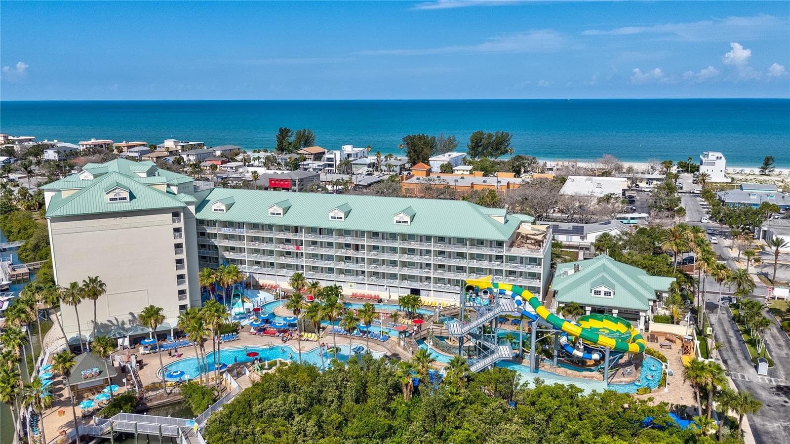 Nearby Splash Harbour Park - 1570 HIGH BLUFF DR, LARGO