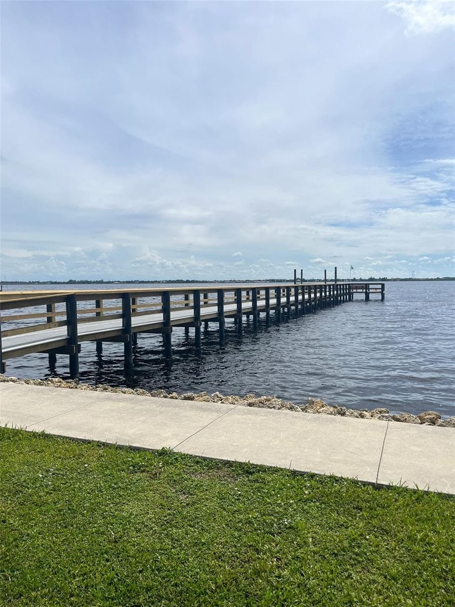 Community dock is located on the Peace River - 24437 HARBORVIEW RD #70, PORT CHARLOTTE