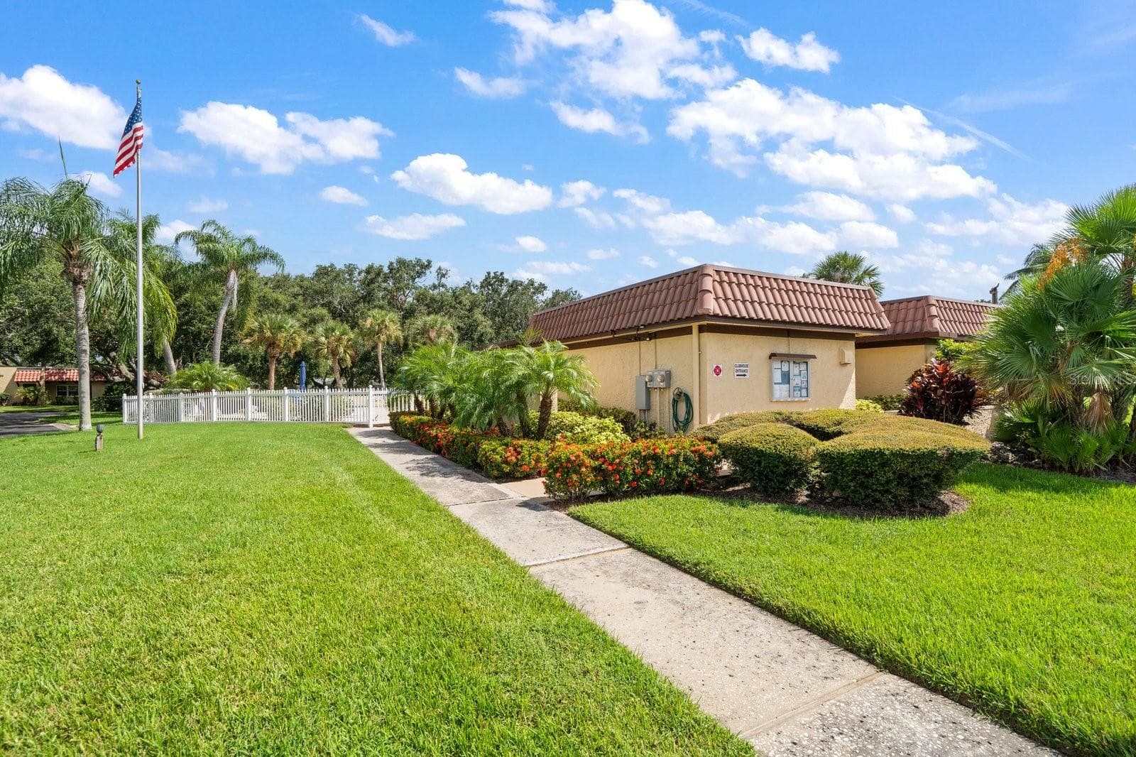 Condominium at 1701 PINEHURST RD #29E, DUNEDIN, photo 23 of 30