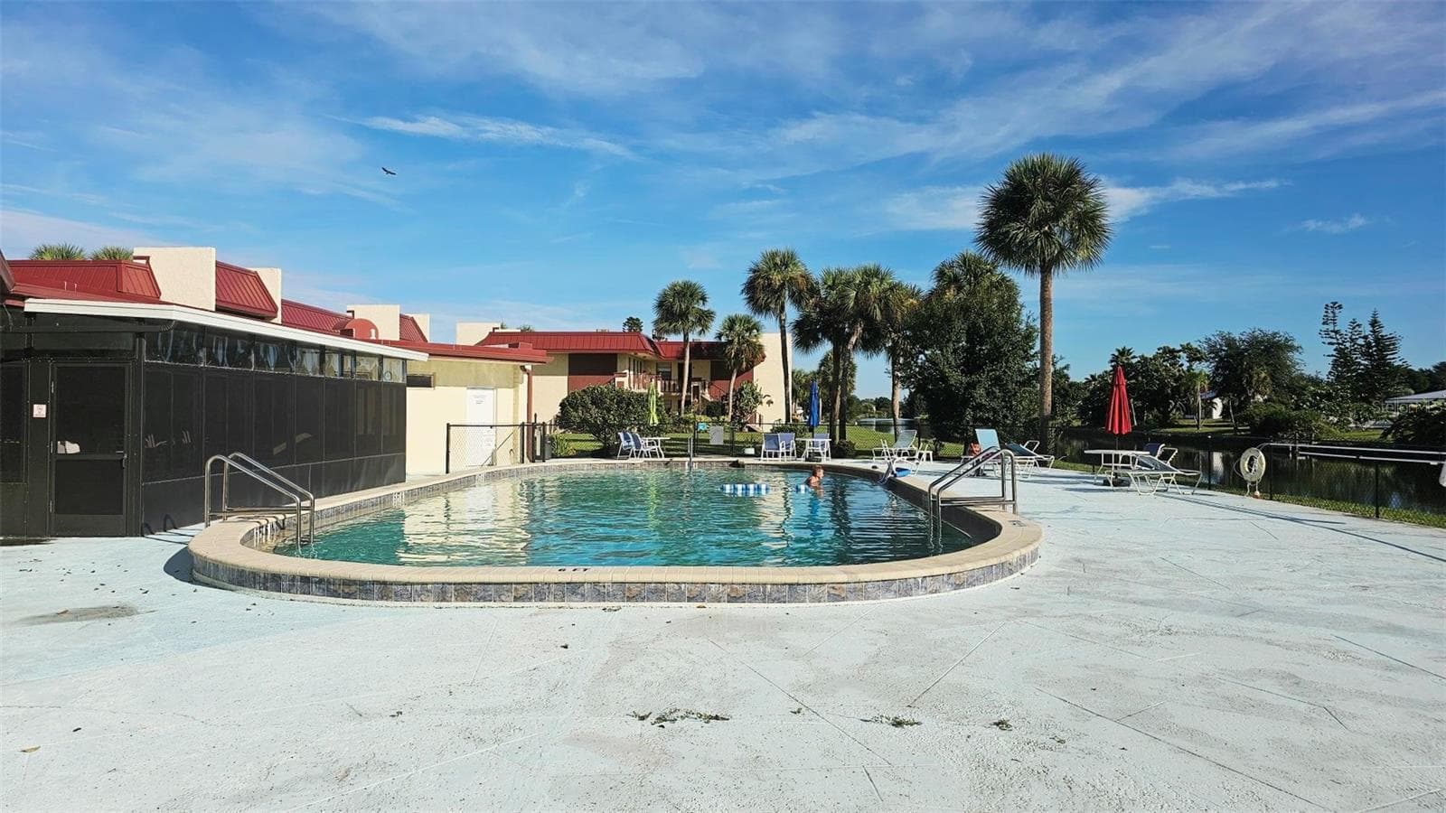 Heated pool - 93 BOUNDARY BLVD #302, ROTONDA WEST
