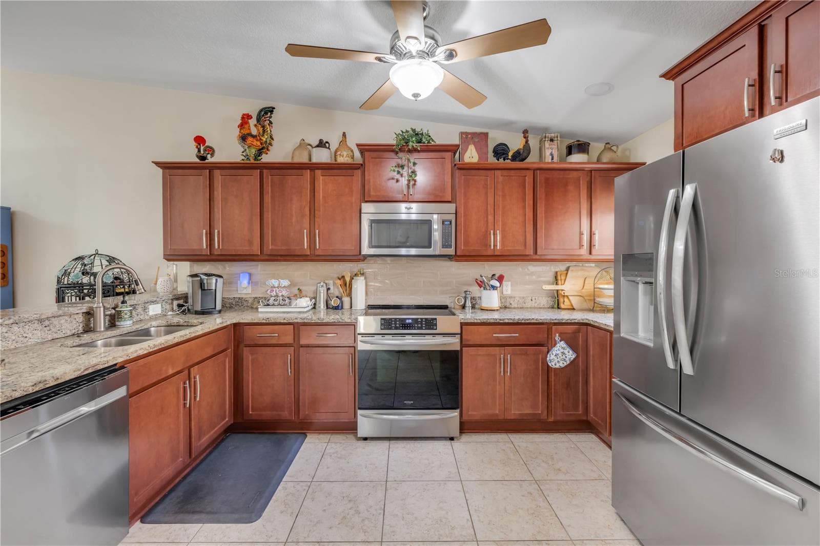 Townhouse at 2293 HAWKS COVE CIR, NEW SMYRNA BEACH, photo 8 of 51