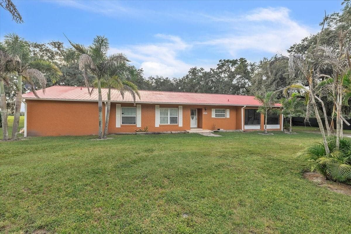 Single Family Residence at 1231 SE HANSEL AVE, ARCADIA, photo 5 of 78