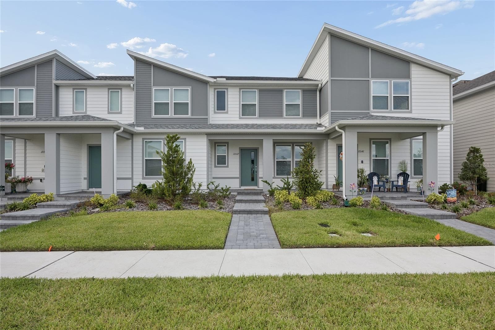 Townhouse at 10537 GLOWING BEACON ST, ORLANDO, photo 2 of 29