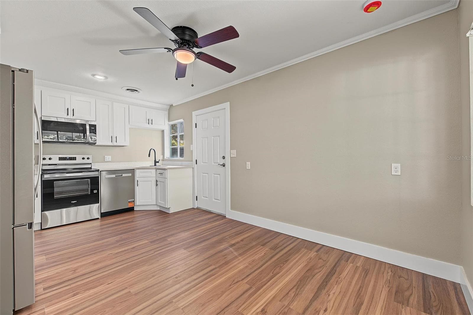 Single Family Residence at 603 INDIANA AVE, CRYSTAL BEACH, photo 9 of 37