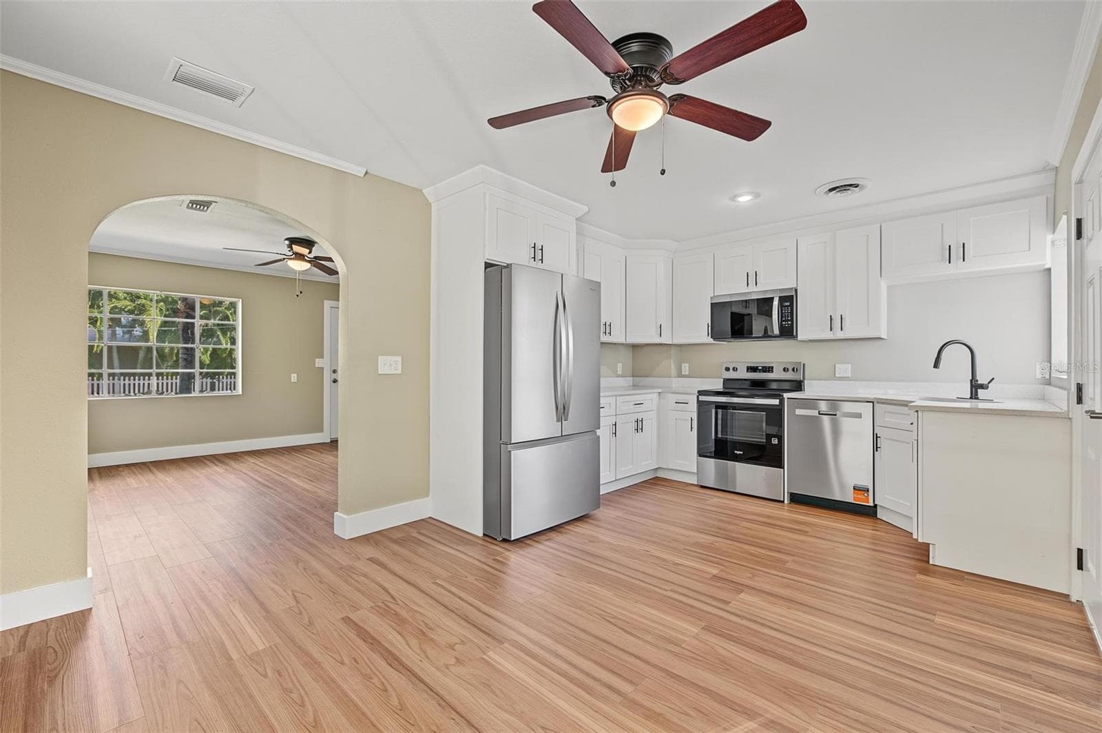 Single Family Residence at 603 INDIANA AVE, CRYSTAL BEACH, photo 11 of 37