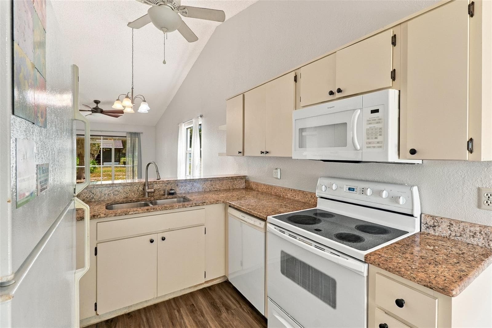 kitchen with appliances included - 480 LANDING BLVD, INVERNESS