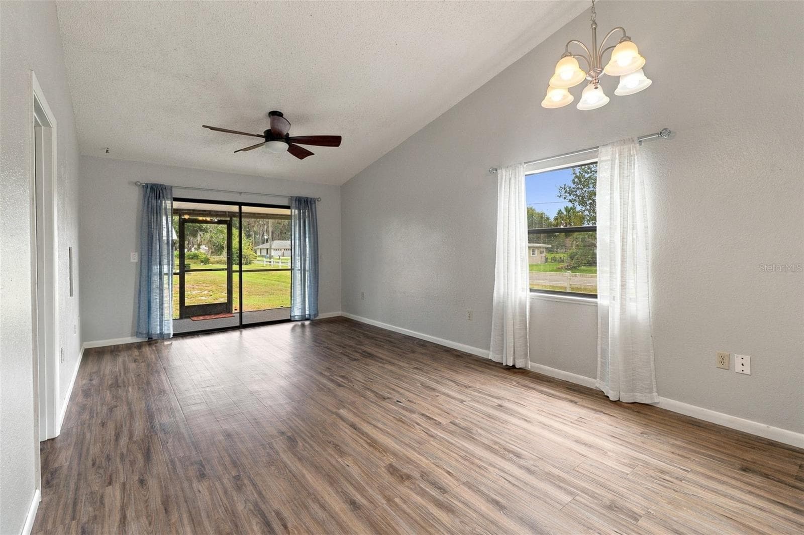 living room - 480 LANDING BLVD, INVERNESS