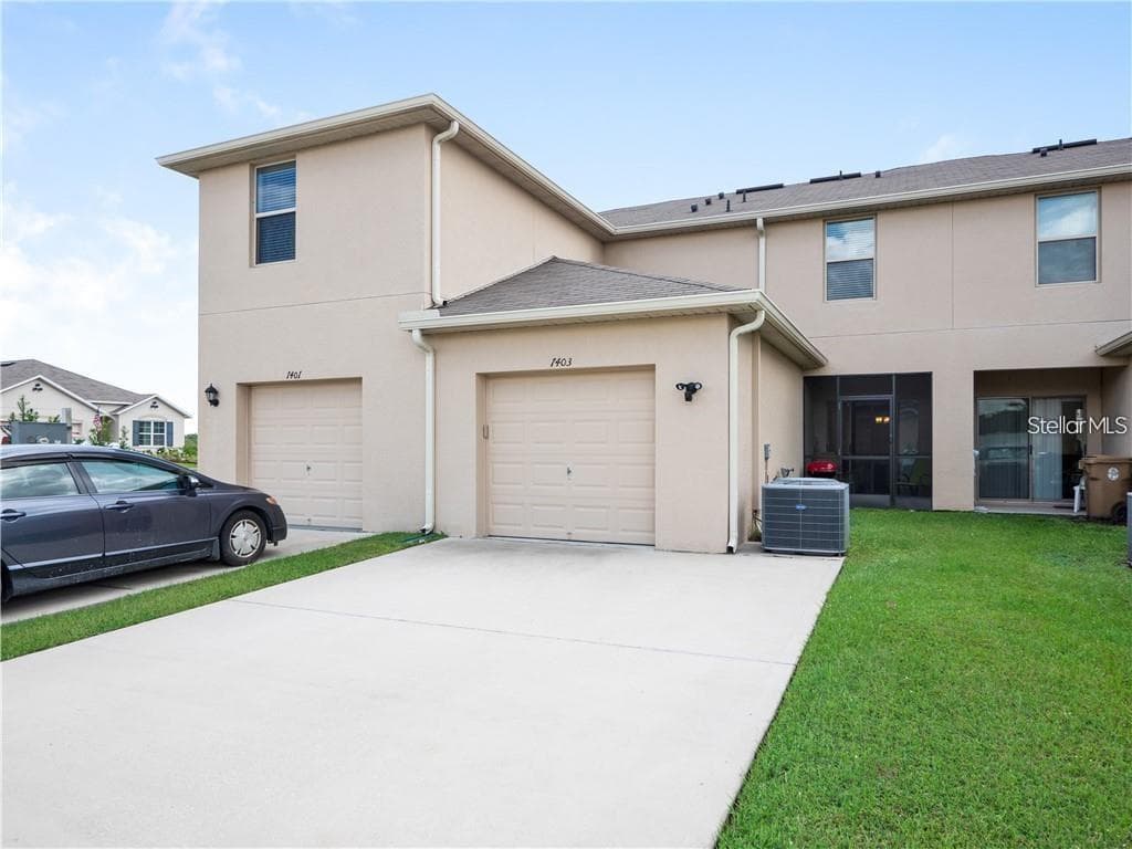 Townhouse at 1842 KATZ CROSSING DR, KISSIMMEE, photo 3 of 26
