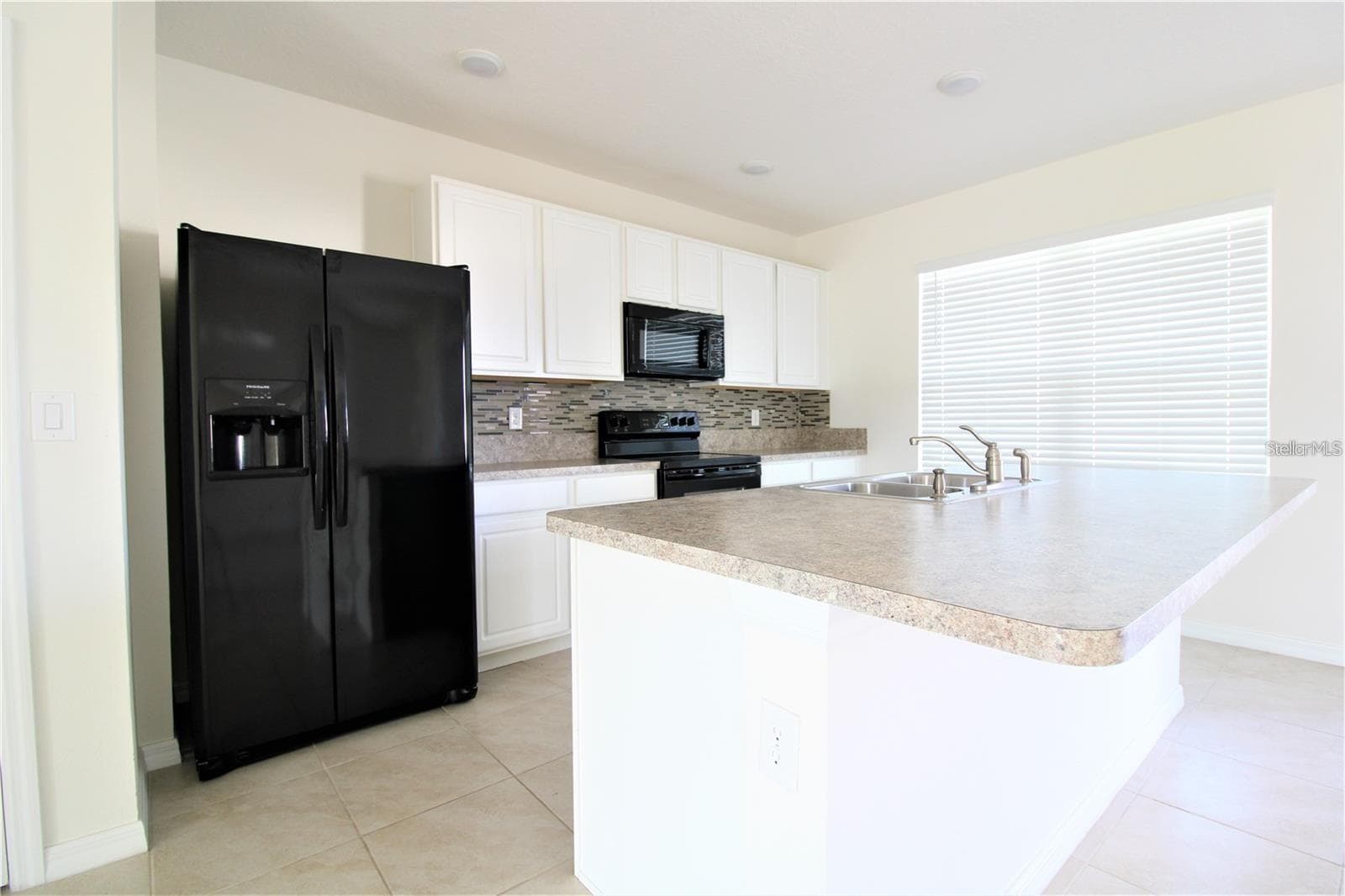 Townhouse at 1842 KATZ CROSSING DR, KISSIMMEE, photo 6 of 26