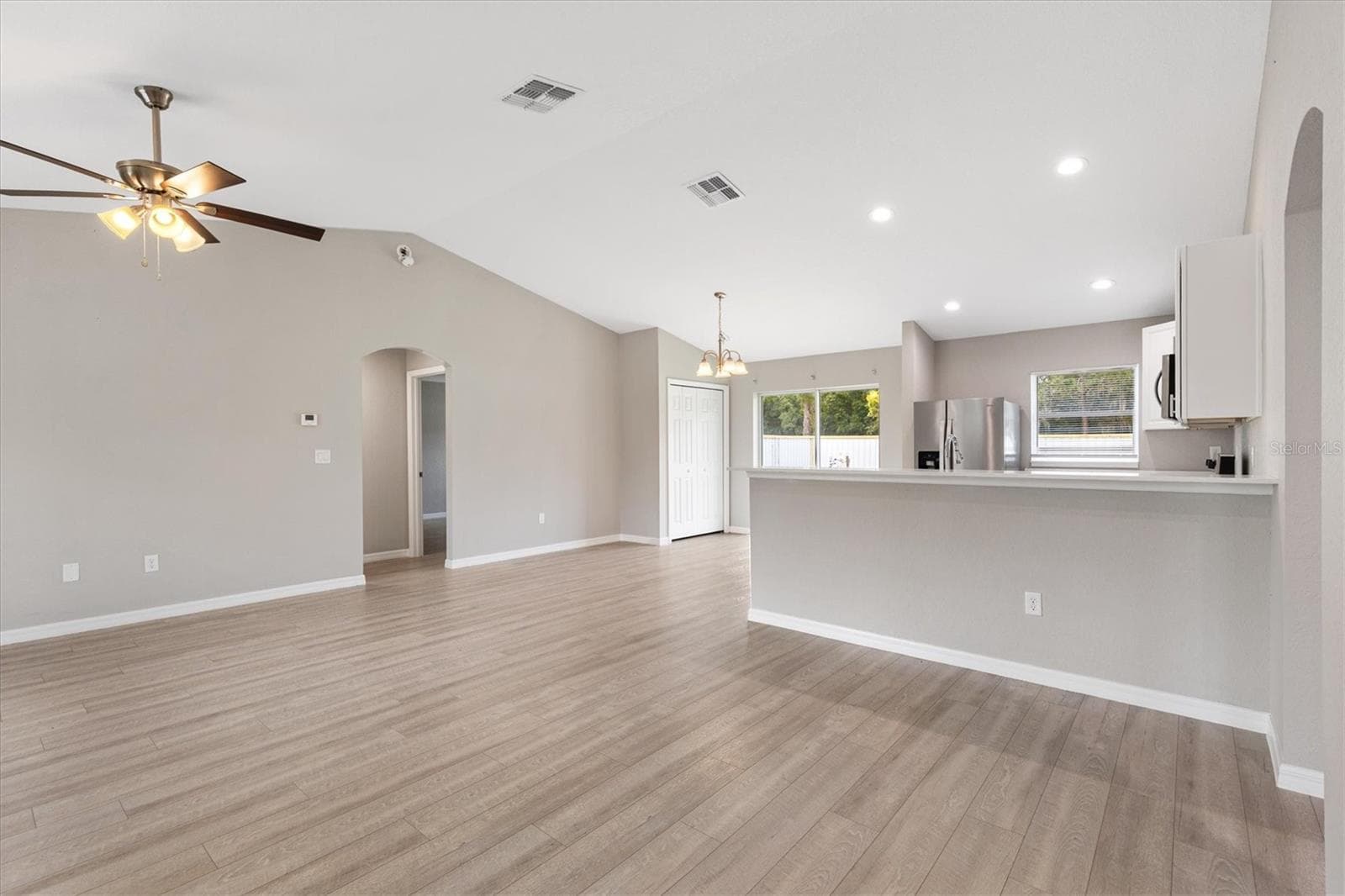 Single Family Residence at 37 GUAVA TERRACE RADL, OCKLAWAHA, photo 10 of 35