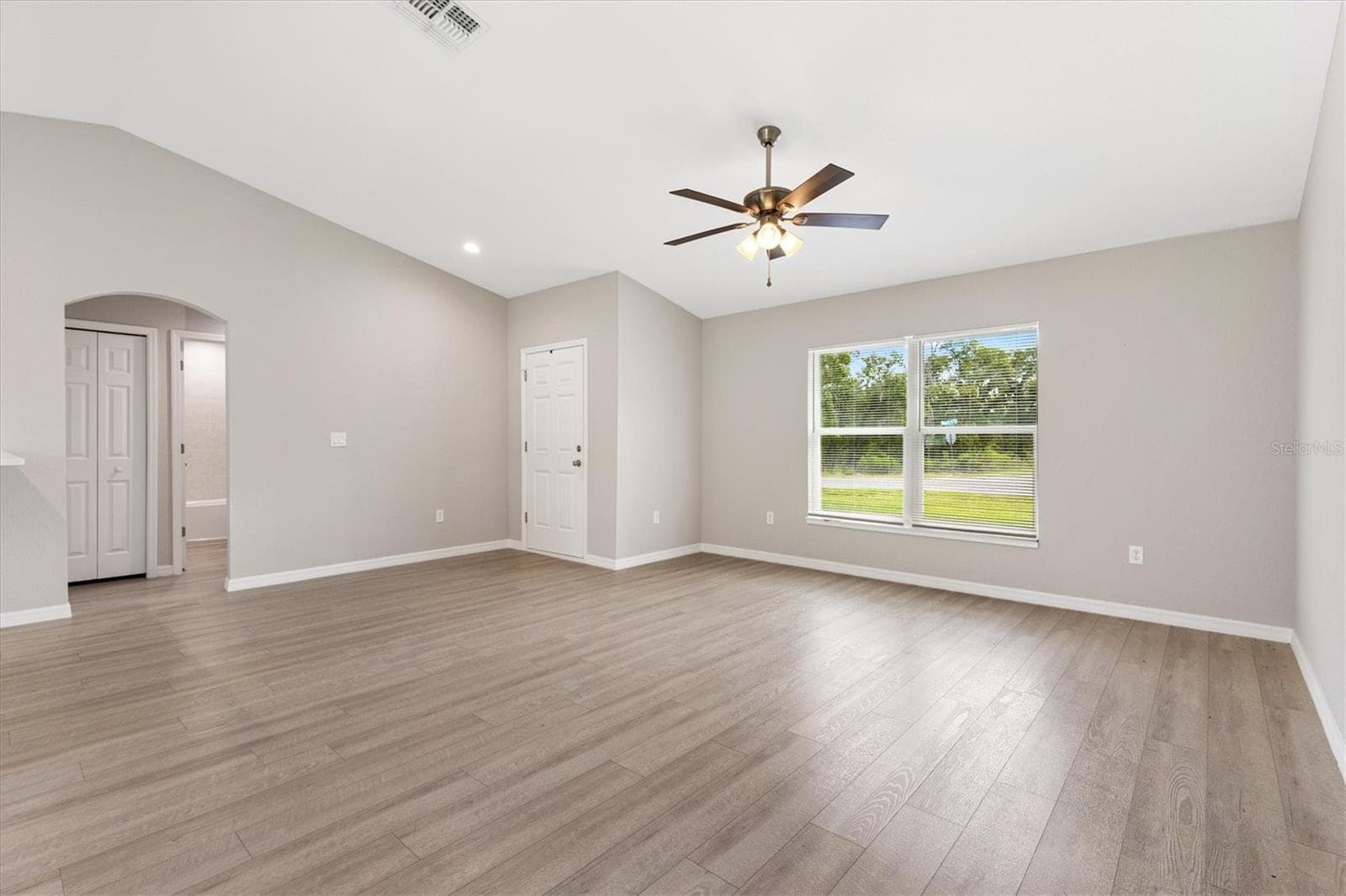 Single Family Residence at 37 GUAVA TERRACE RADL, OCKLAWAHA, photo 12 of 35