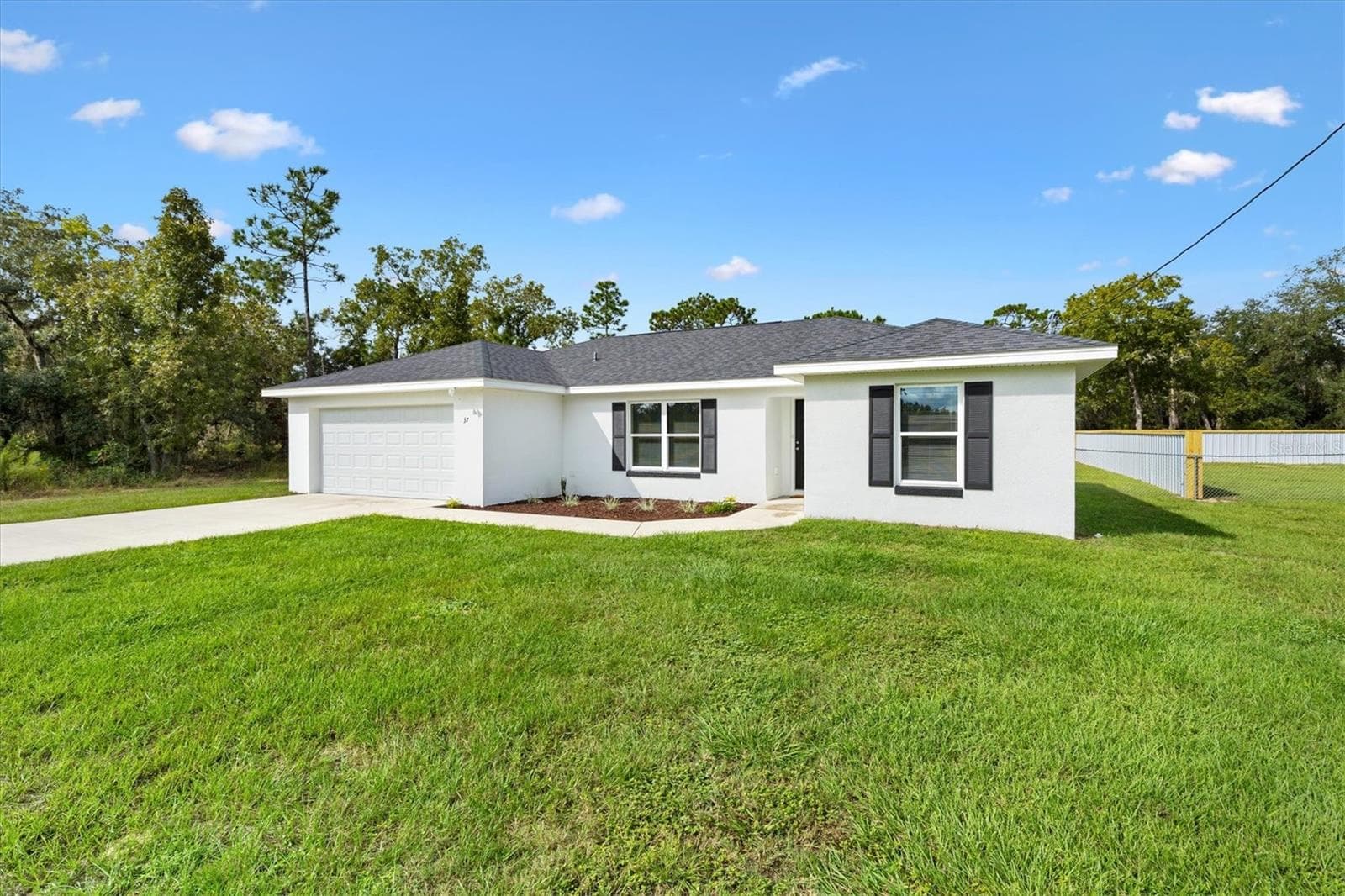 Single Family Residence at 37 GUAVA TERRACE RADL, OCKLAWAHA, photo 24 of 35