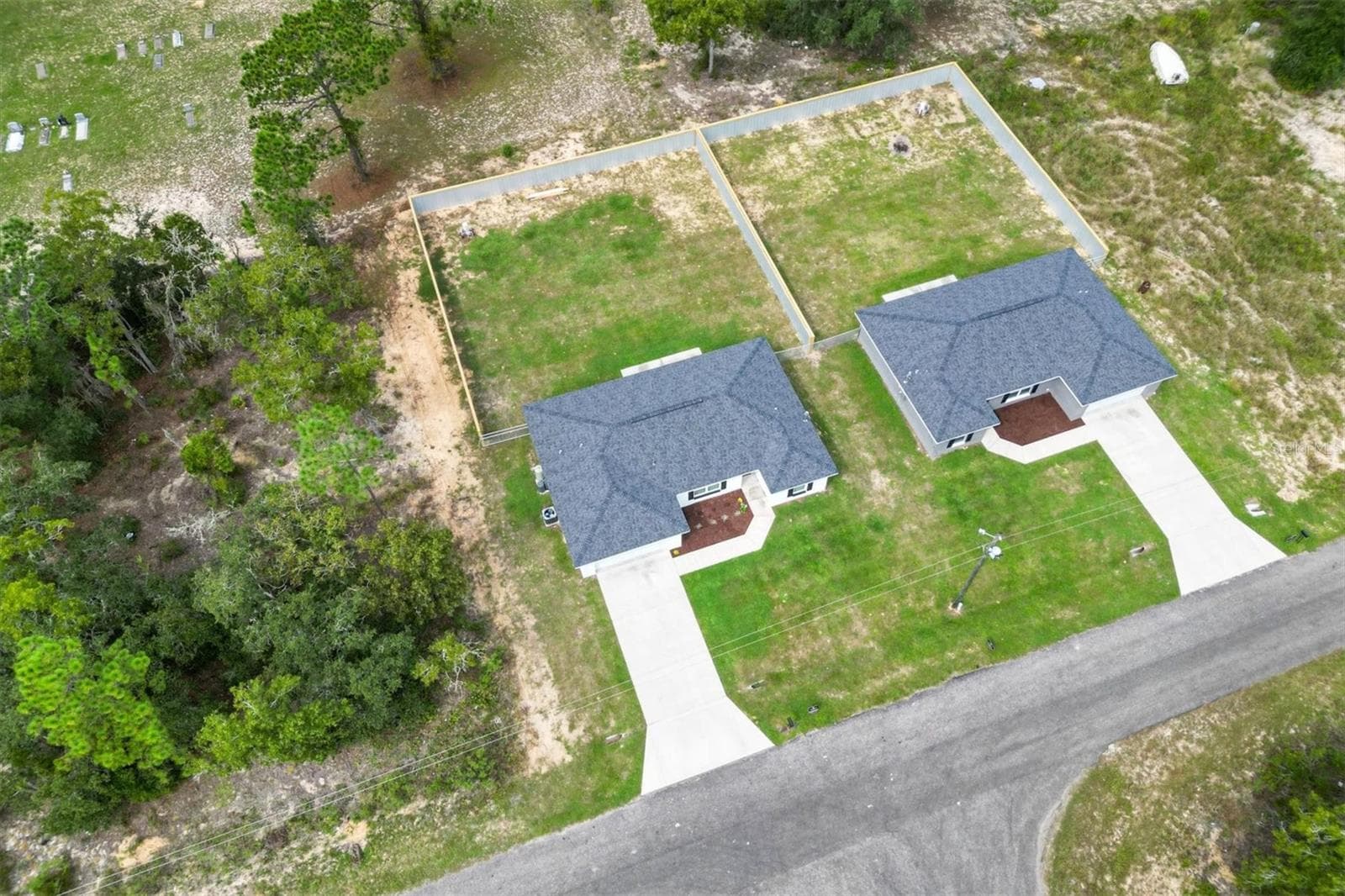 Single Family Residence at 37 GUAVA TERRACE RADL, OCKLAWAHA, photo 35 of 35