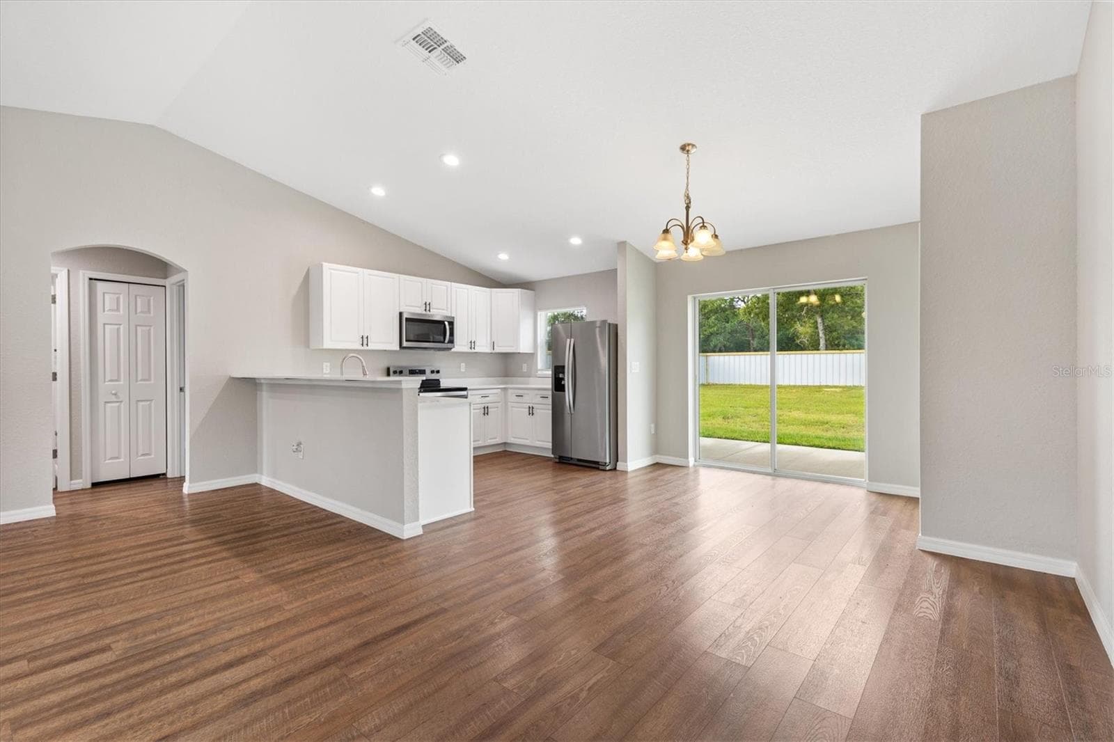 Single Family Residence at 35 GUAVA TERRACE RADL, OCKLAWAHA, photo 14 of 31