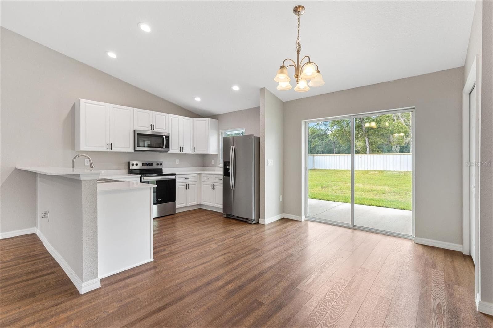 Single Family Residence at 35 GUAVA TERRACE RADL, OCKLAWAHA, photo 15 of 31