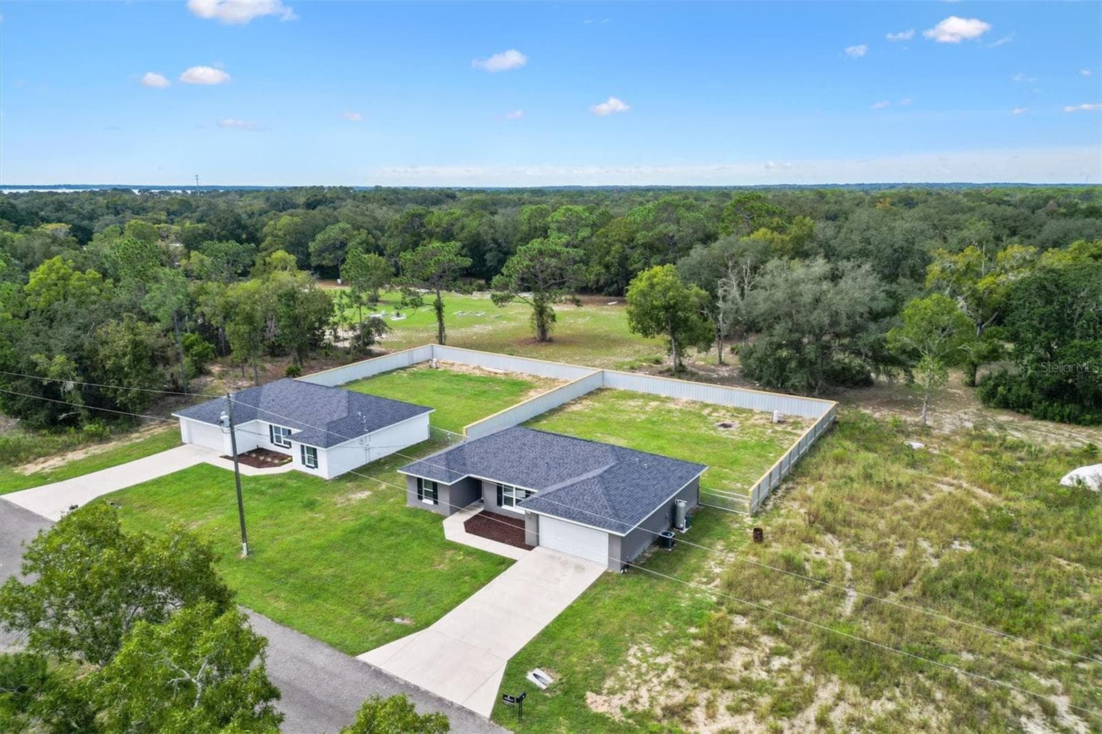 Single Family Residence at 35 GUAVA TERRACE RADL, OCKLAWAHA, photo 26 of 31