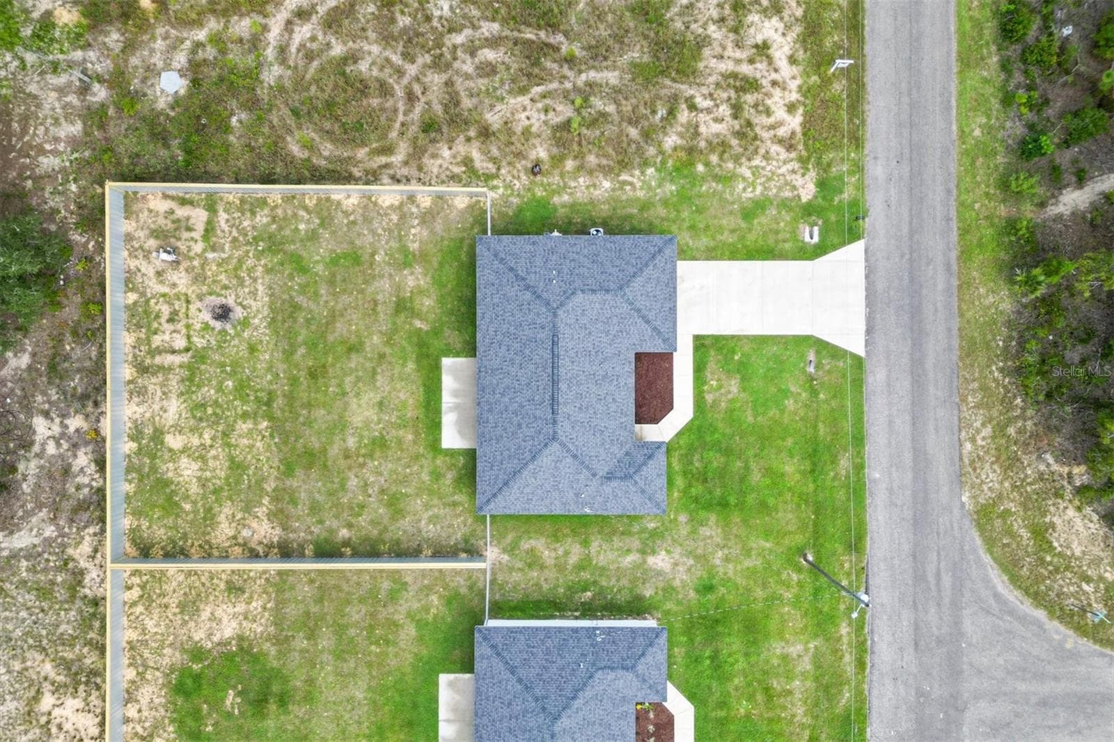 Single Family Residence at 35 GUAVA TERRACE RADL, OCKLAWAHA, photo 30 of 31