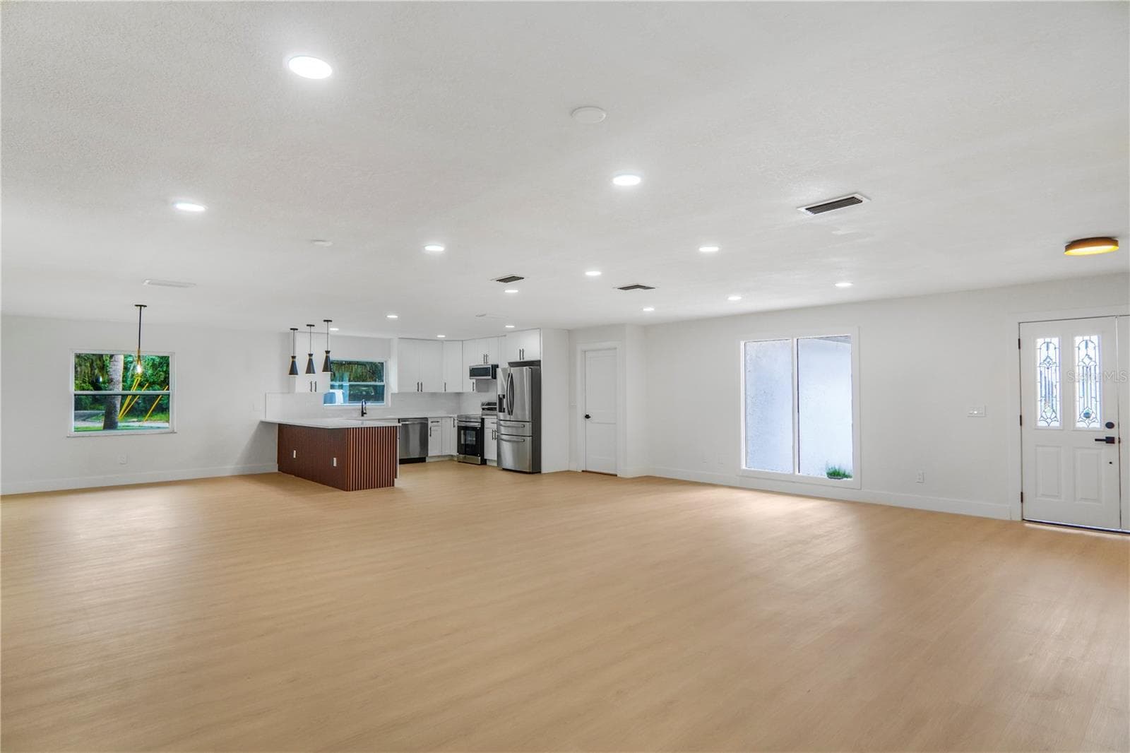 Single Family Residence at 219 SHERIDAN AVE, LONGWOOD, photo 9 of 52