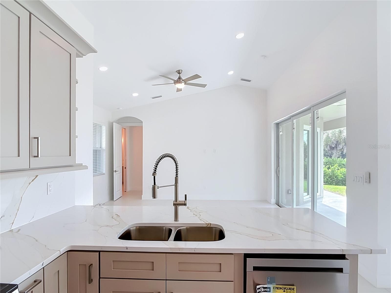 Single Family Residence at 18475 MORRISSON AVE, PORT CHARLOTTE, photo 14 of 54