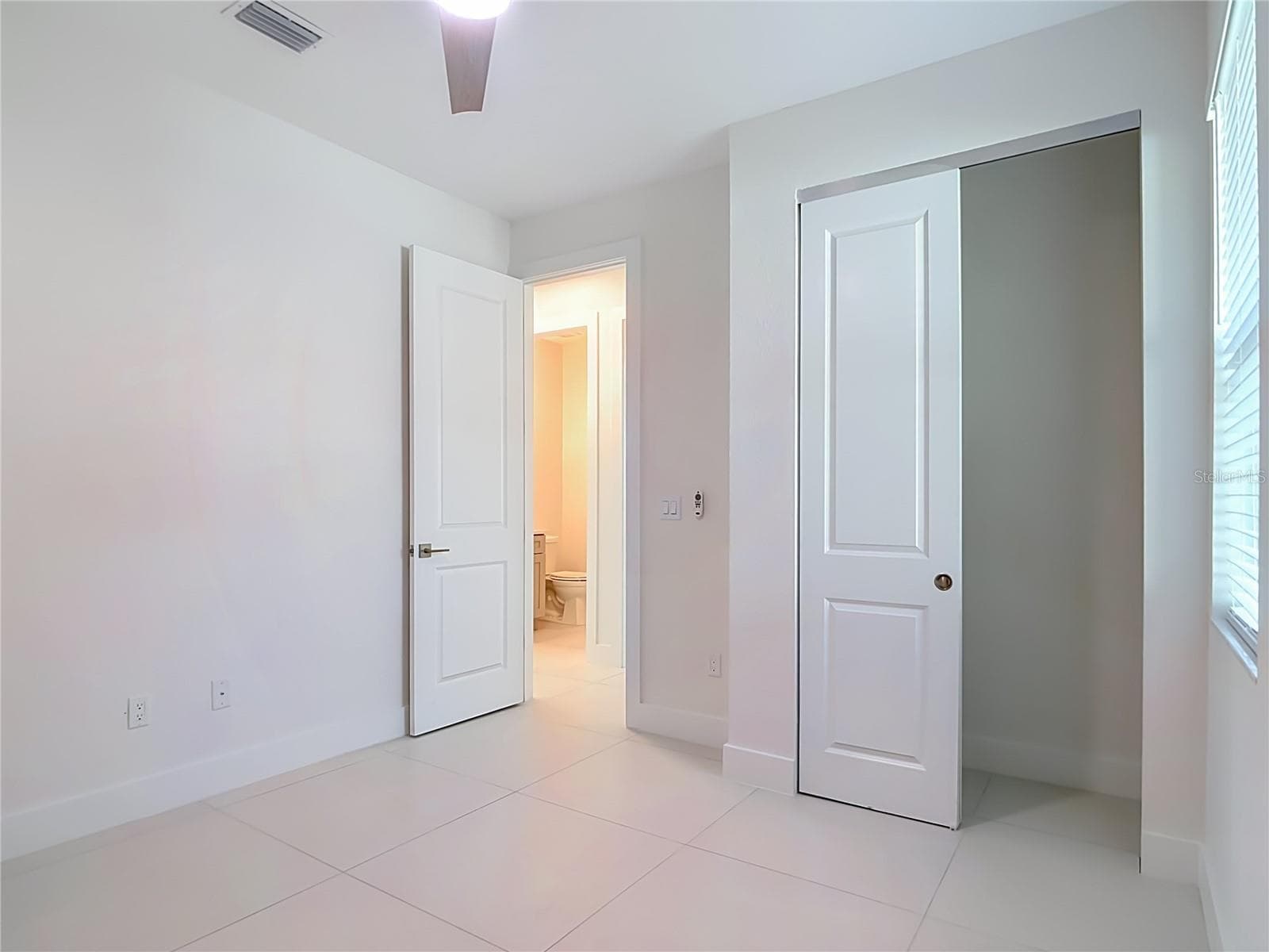 Single Family Residence at 18475 MORRISSON AVE, PORT CHARLOTTE, photo 27 of 54