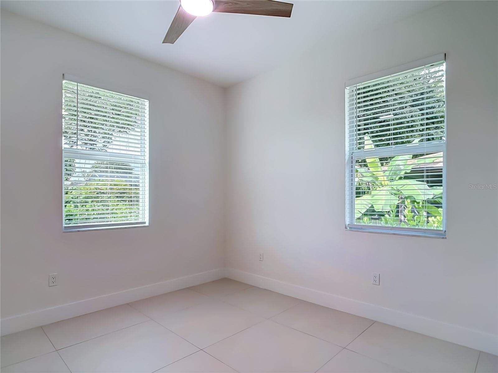 Single Family Residence at 18475 MORRISSON AVE, PORT CHARLOTTE, photo 28 of 54