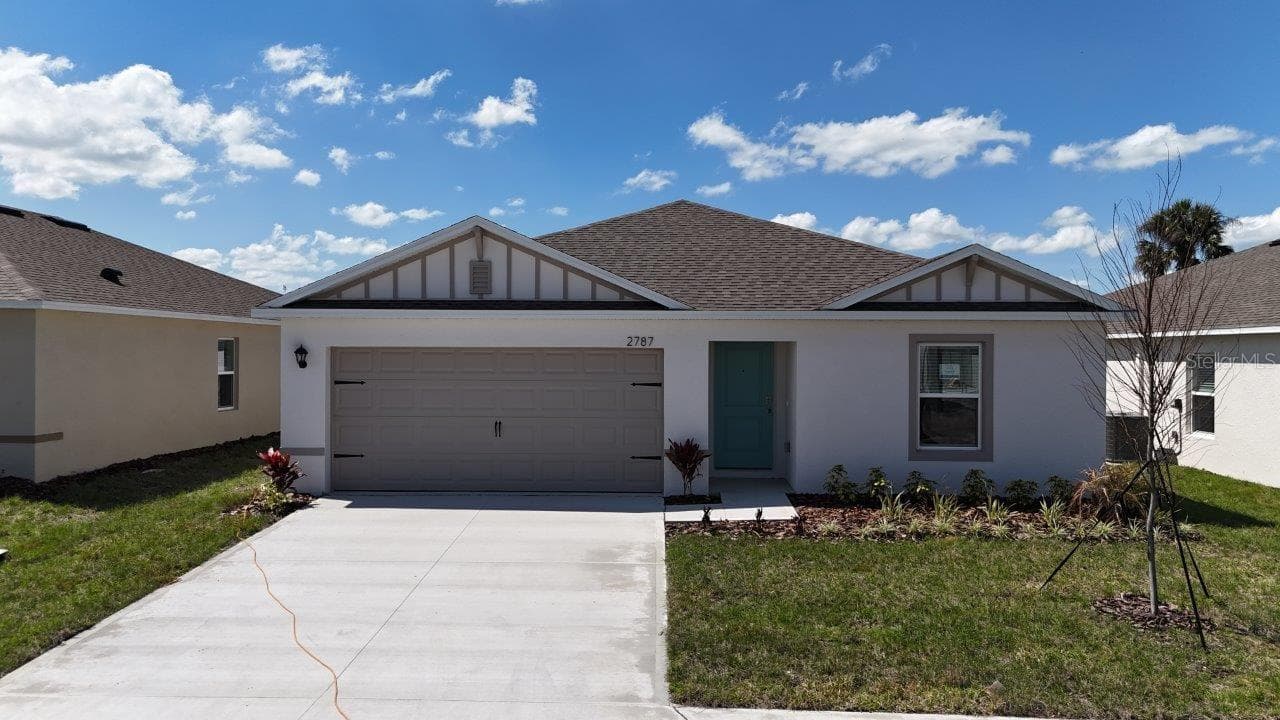 764 GREENWAY BLVD