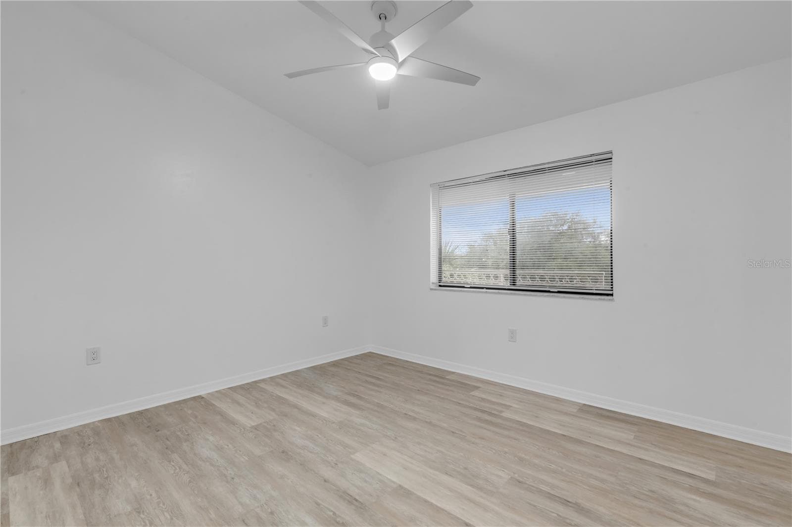 Condominium at 466 BOUCHELLE DR #303, NEW SMYRNA BEACH, photo 24 of 72