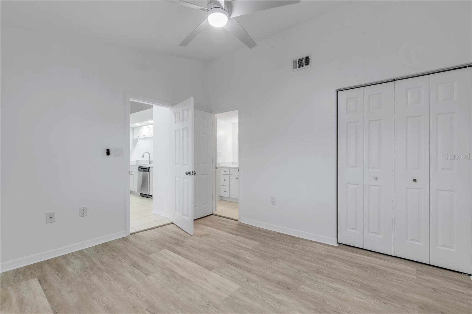 Condominium at 466 BOUCHELLE DR #303, NEW SMYRNA BEACH, photo 25 of 72