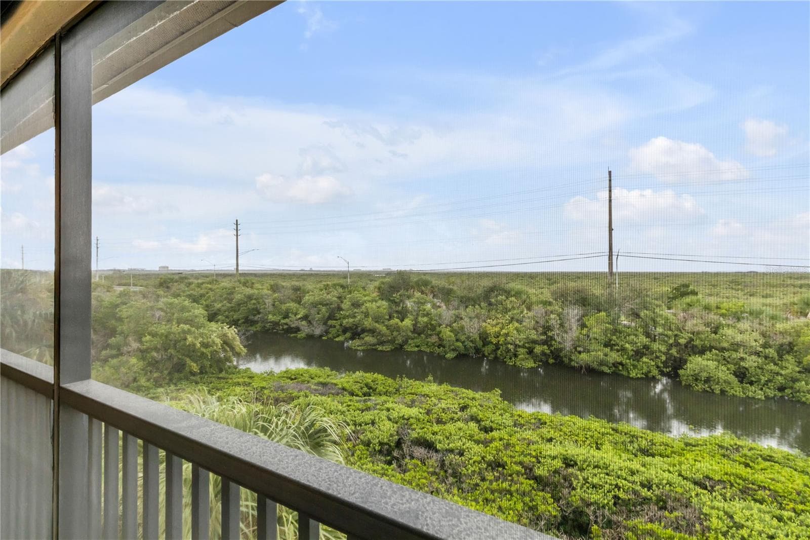 Condominium at 466 BOUCHELLE DR #303, NEW SMYRNA BEACH, photo 33 of 72