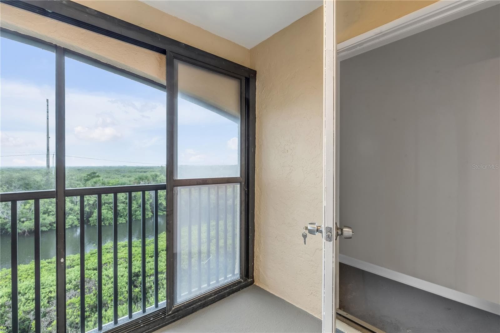 Condominium at 466 BOUCHELLE DR #303, NEW SMYRNA BEACH, photo 35 of 72