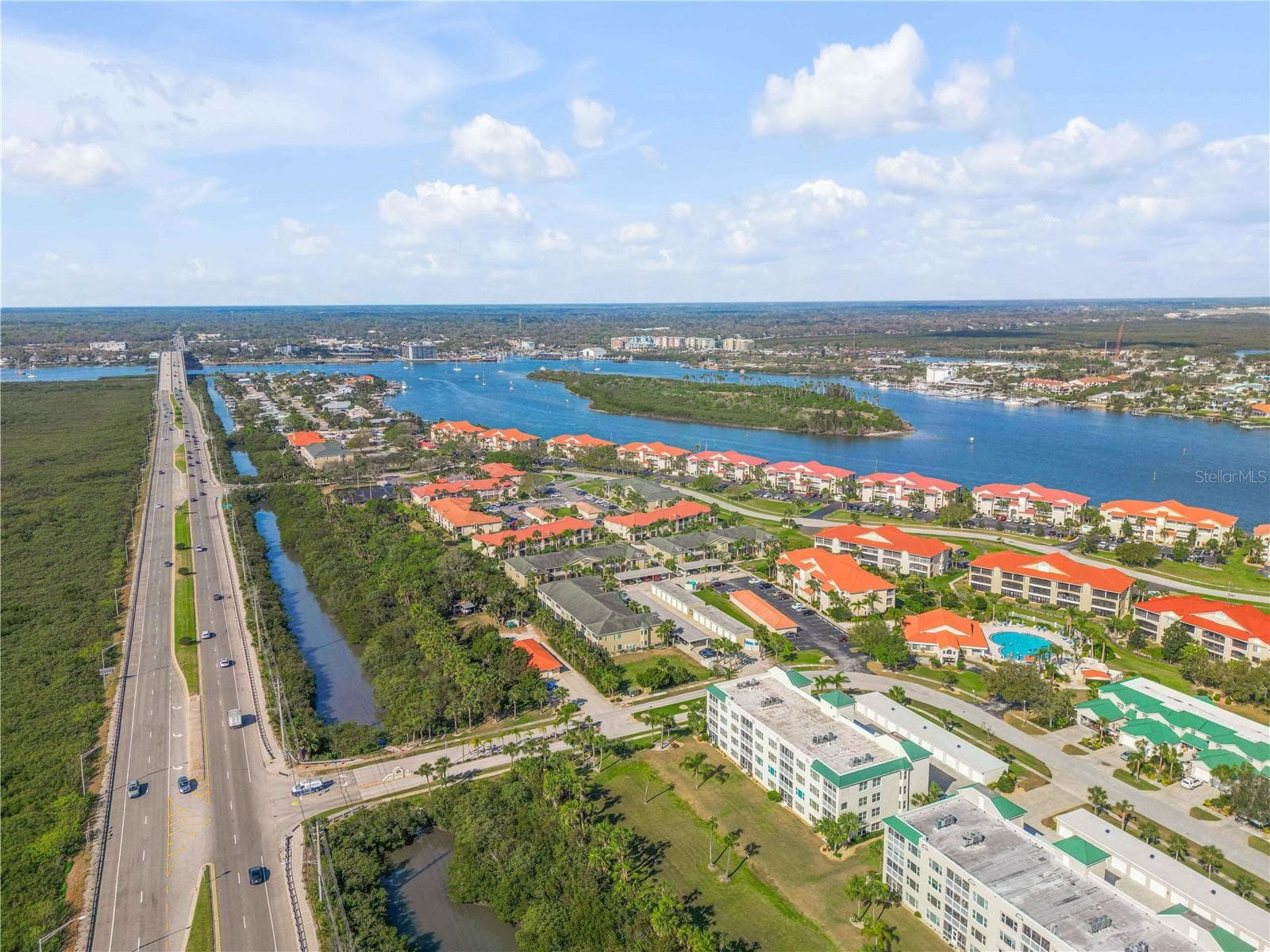 Condominium at 466 BOUCHELLE DR #303, NEW SMYRNA BEACH, photo 45 of 72