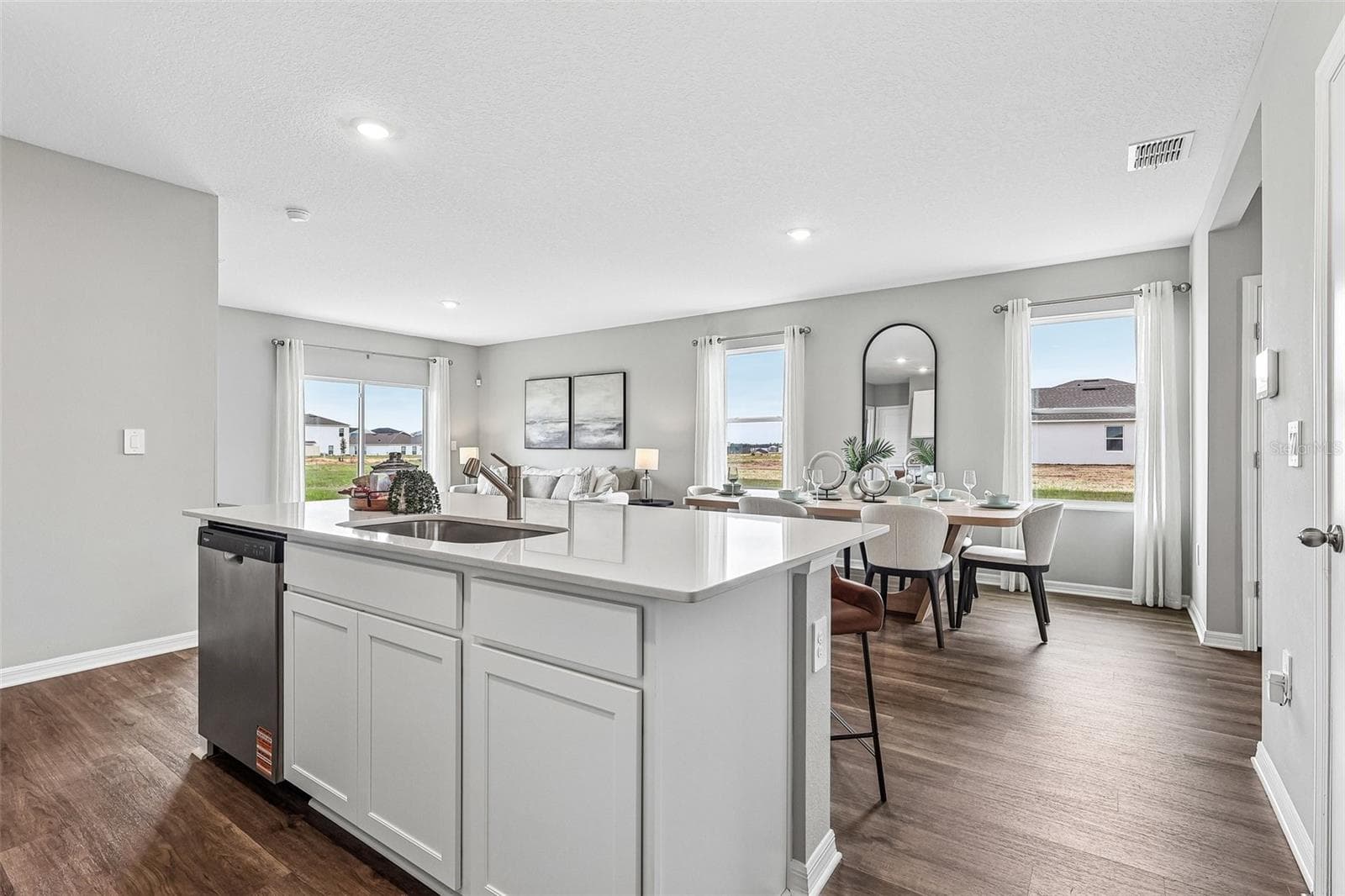 Single Family Residence at 6159 CORONARI LN, WINTER HAVEN, photo 11 of 37