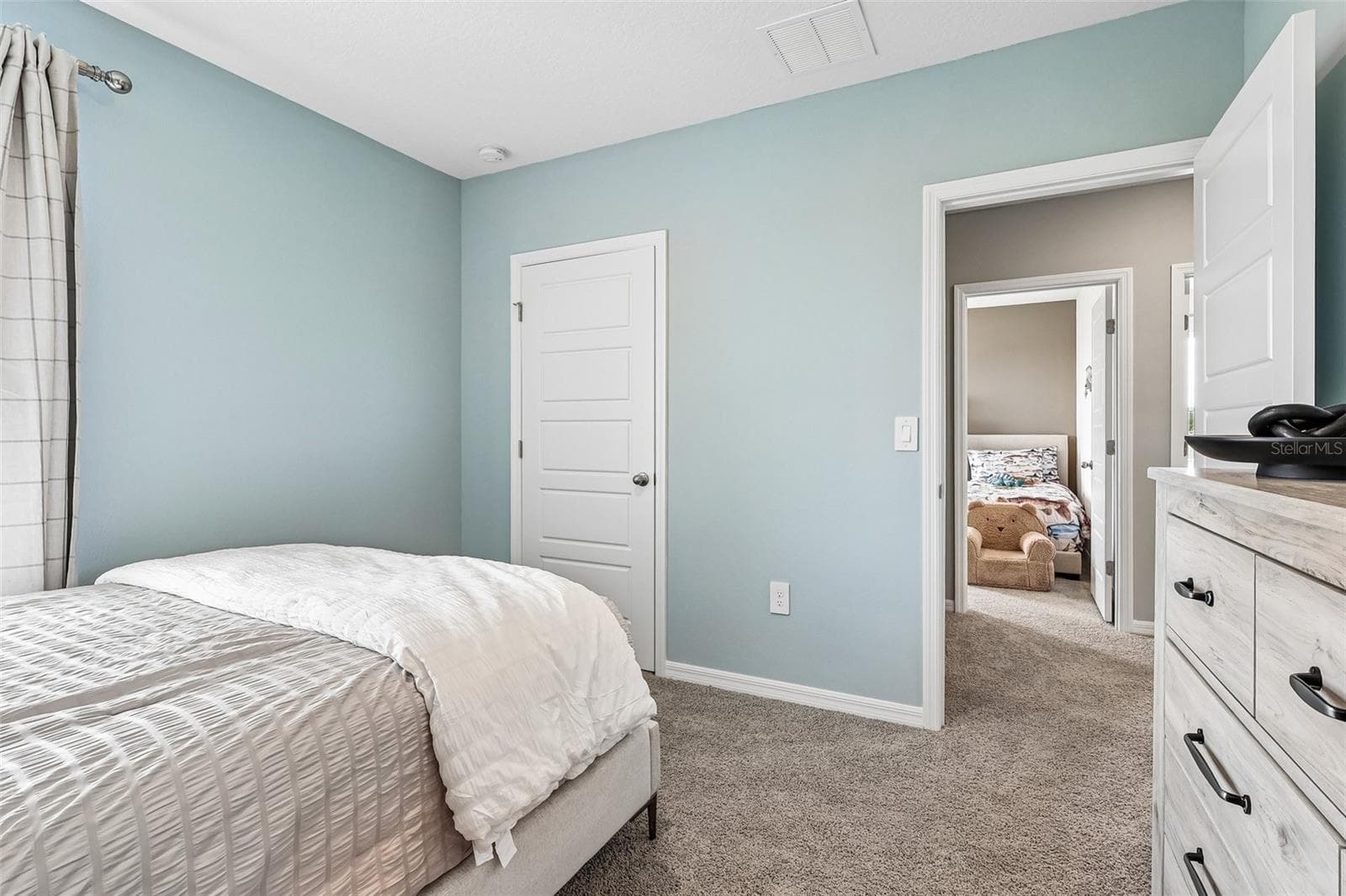 Single Family Residence at 6159 CORONARI LN, WINTER HAVEN, photo 28 of 37