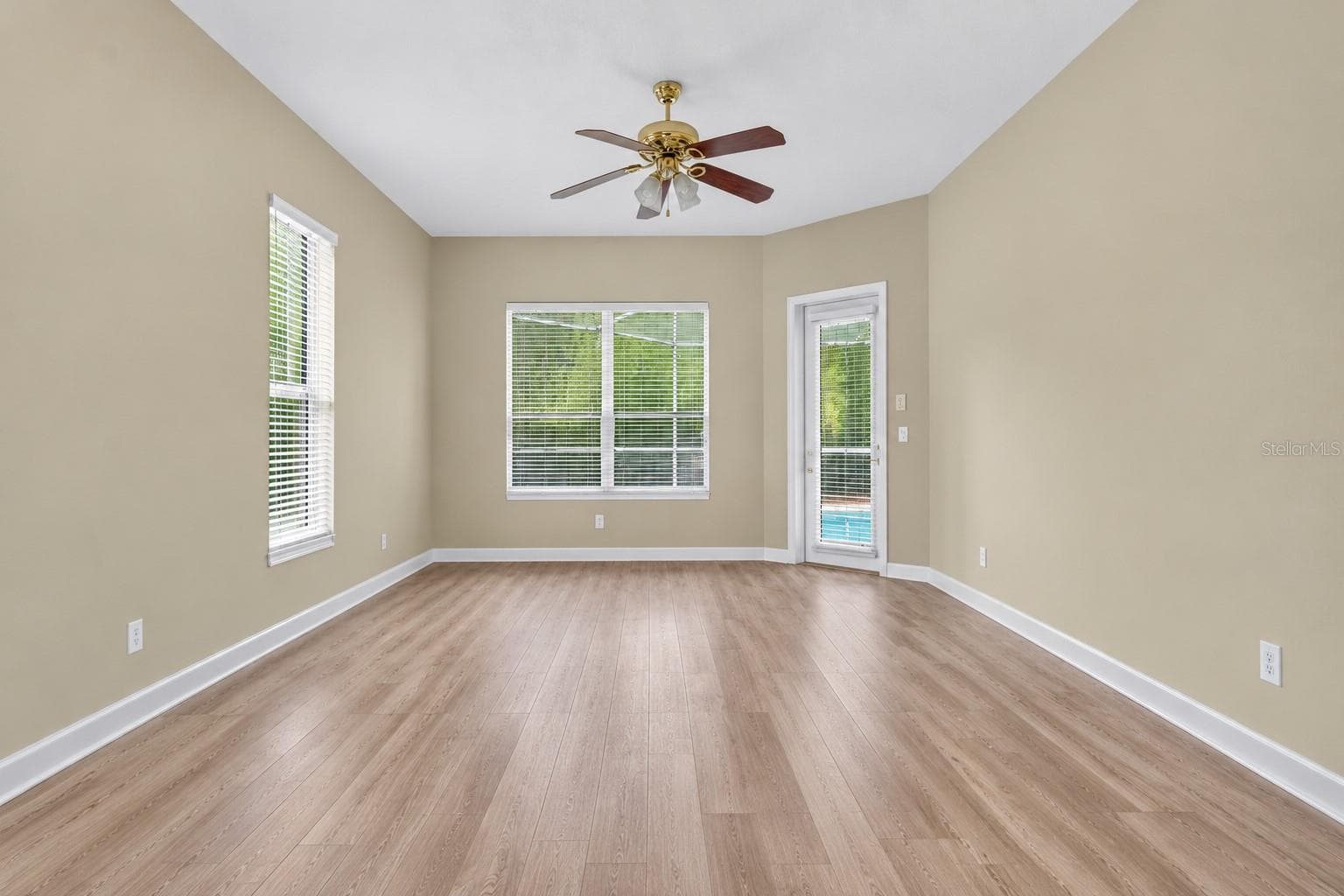 Single Family Residence at 6130 BRIDLEFORD DR, WESLEY CHAPEL, photo 23 of 49