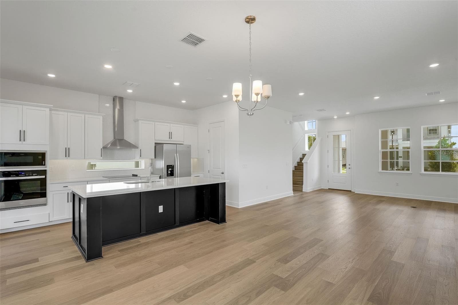 Sample Images Mason - 9865 PEEBLES ST, ORLANDO