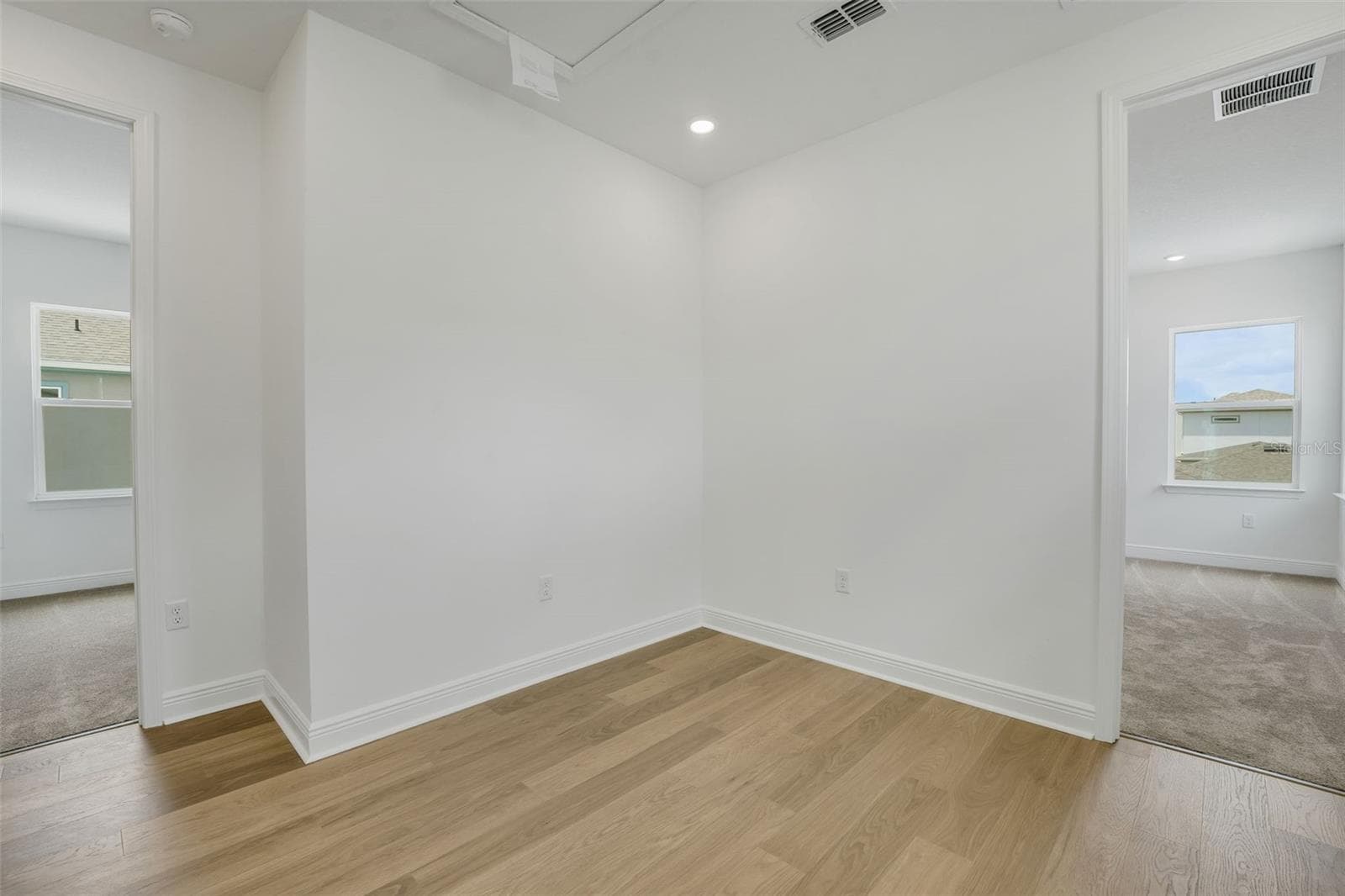 Sample Images Mason - 9865 PEEBLES ST, ORLANDO