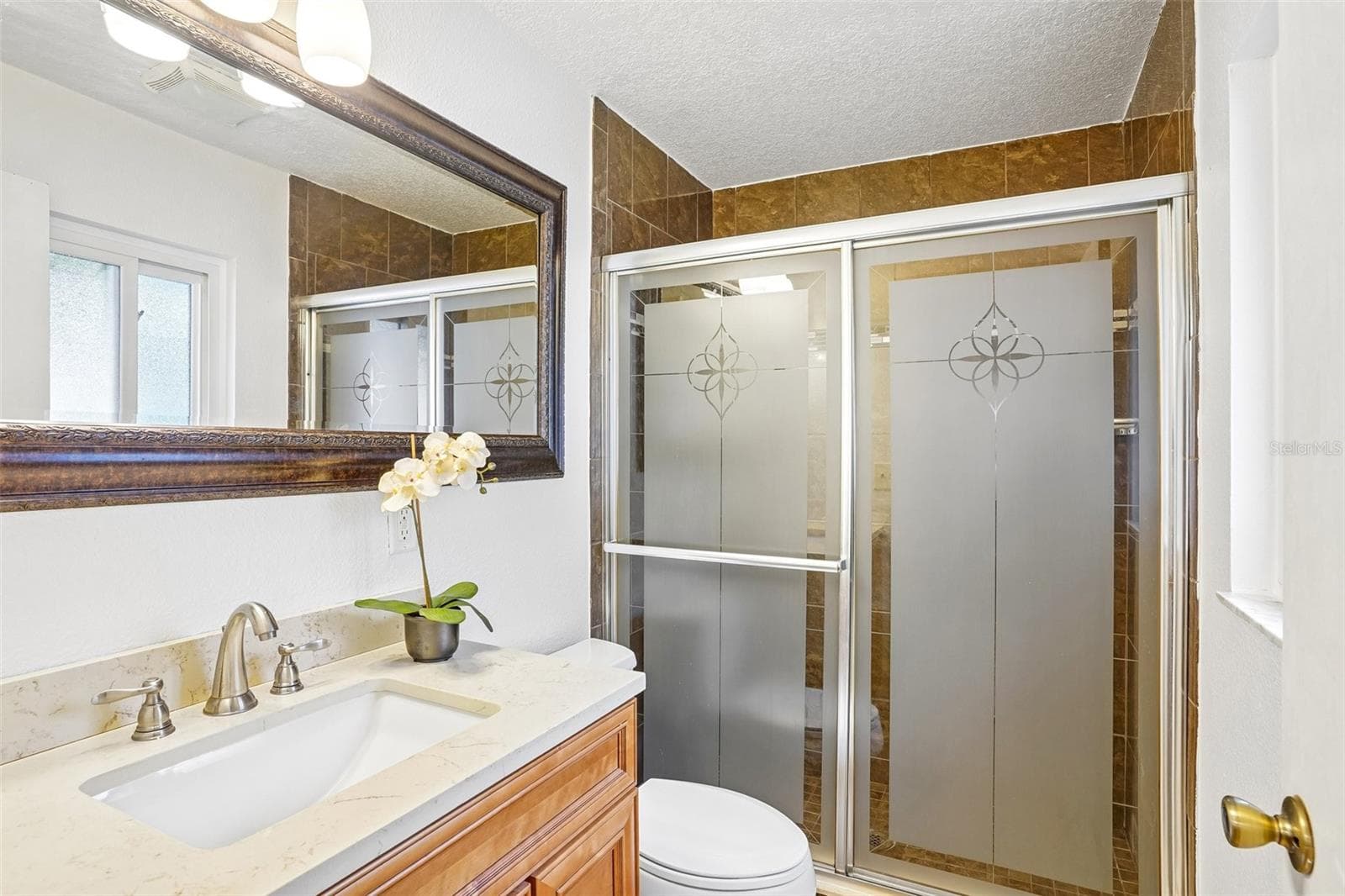 Single Family Residence at 101 W LEMON ST, LADY LAKE, photo 22 of 42