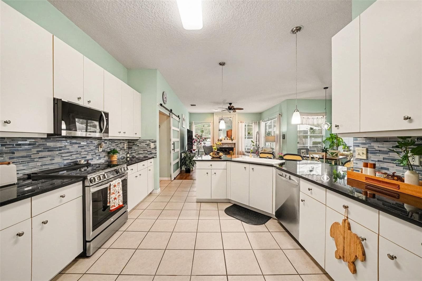 Single Family Residence at 75 BROWNSTONE LN, PALM COAST, photo 19 of 40