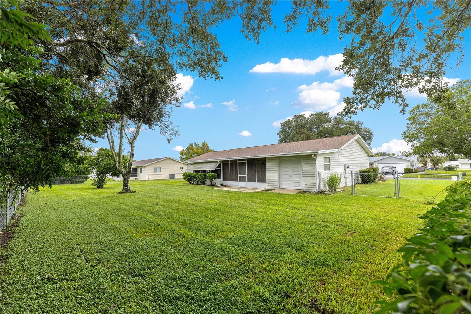 BACK OF THE HOUSE - 10434 SE 178TH PL, SUMMERFIELD